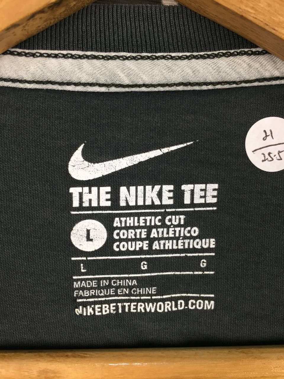 Nike Nike Shibuya Scramble Japan Exclusive DJ Cat Turntable Tee Size US L / EU 52-54 / 3 - 9 Thumbnail