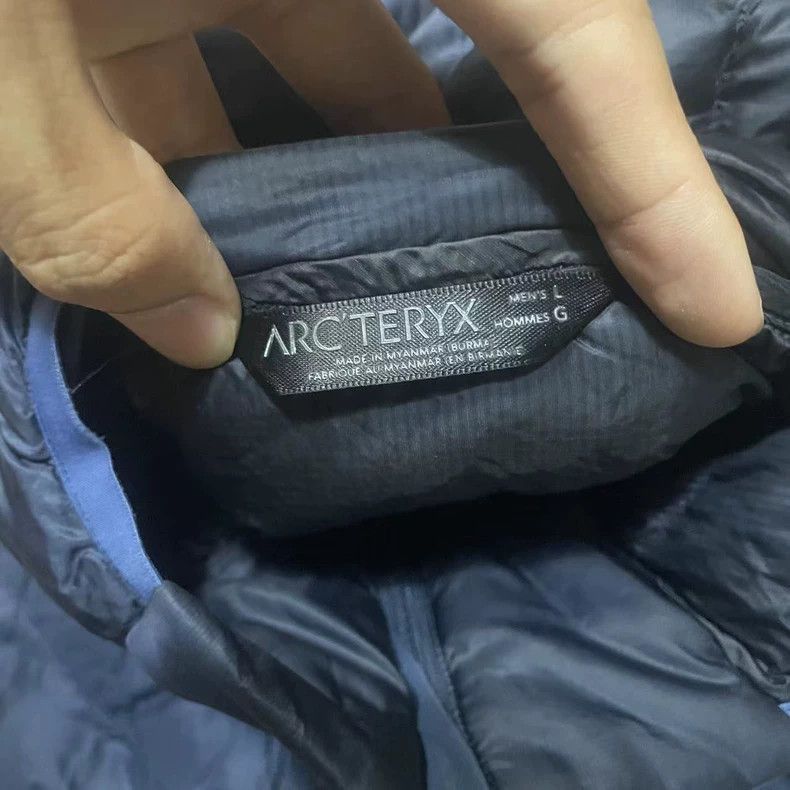Arc'teryx Arcteryx Cerium LT Down Jacket Blue Size US L / EU 52-54 / 3 - 4 Thumbnail