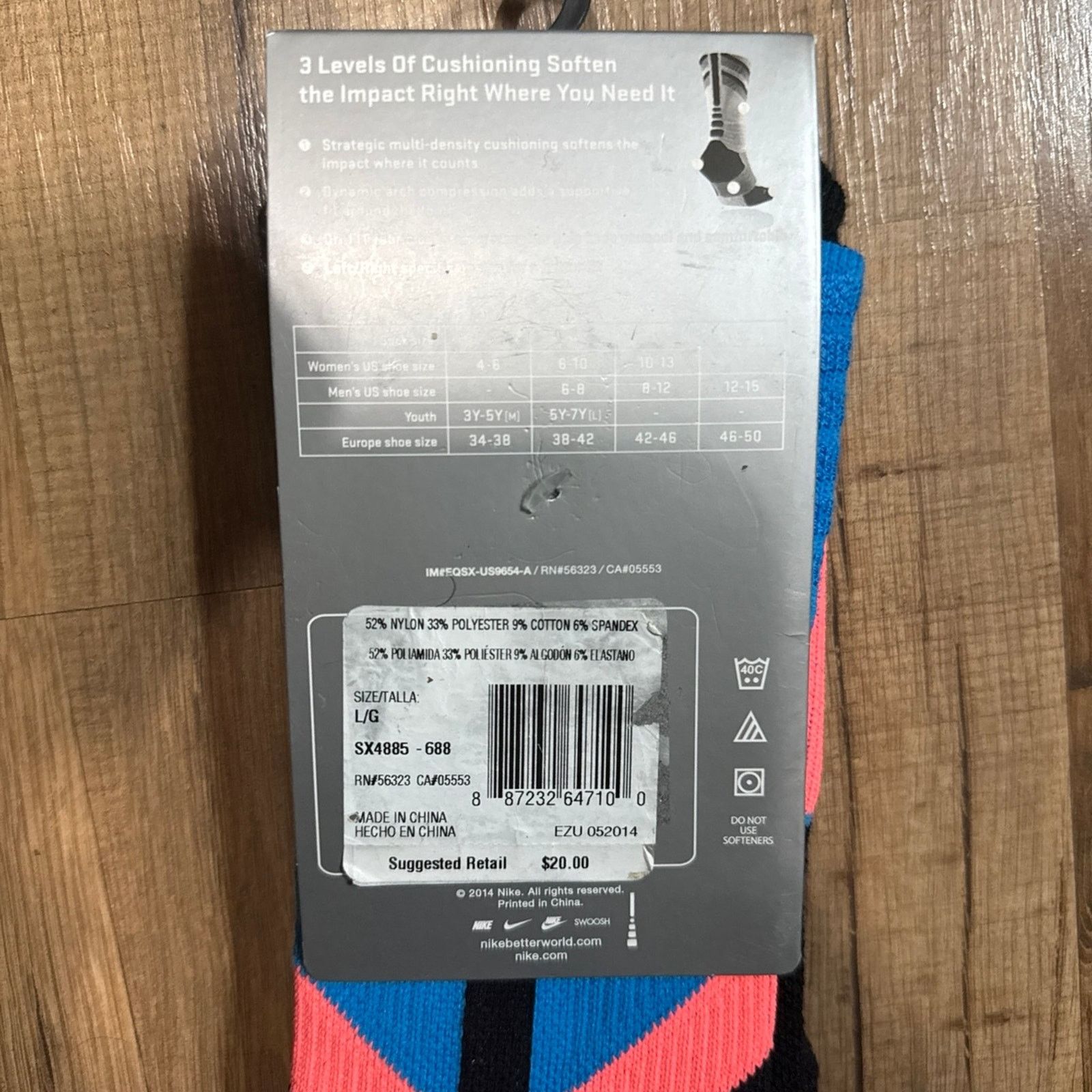 Nike 2014 Nike Hyper Elite Cushioned Baketball Crew Socks Size ONE SIZE - 4 Thumbnail