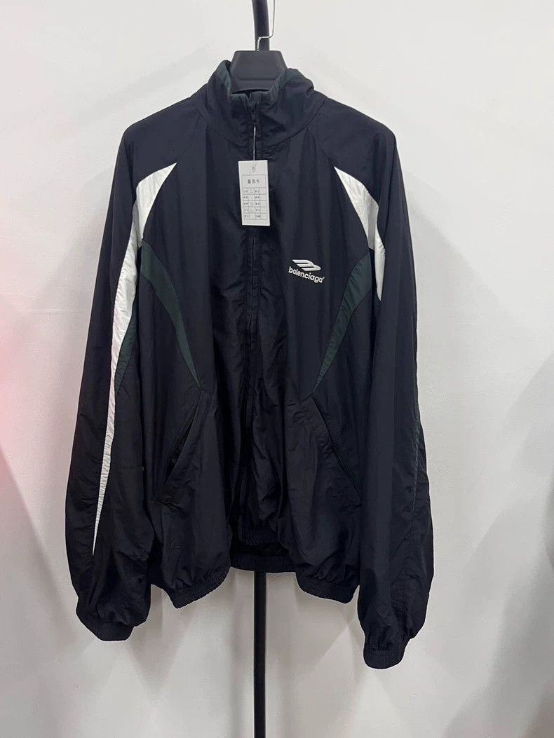 Balenciaga Balenciaga SS23 long-sleeved sunscreen jacket with stand-up Size US M / EU 48-50 / 2 - 1 Thumbnail