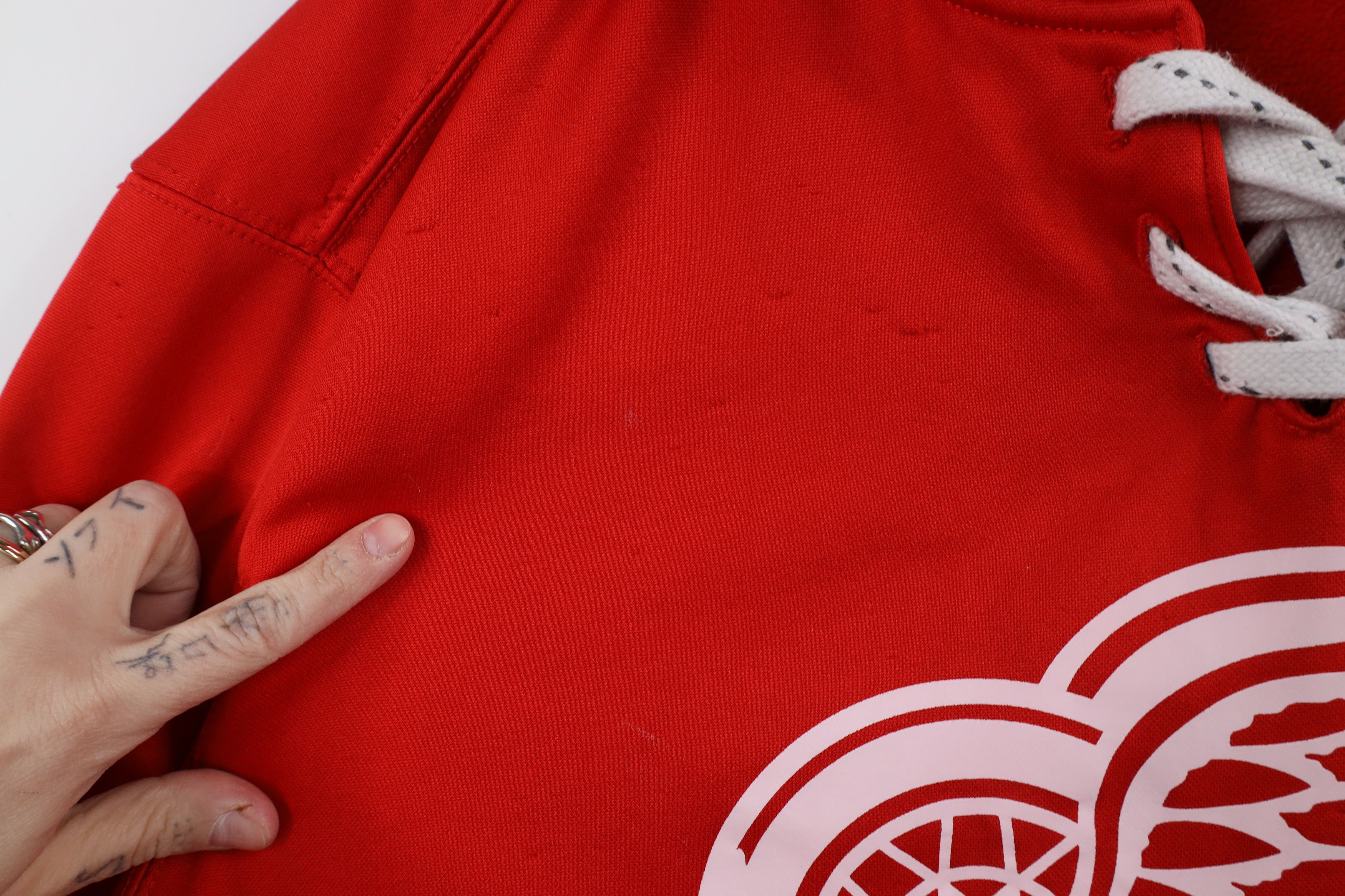 Vintage Vintage Y2K NHL Detroit Red Wings Hockey Jersey Hoodie Red Size US L / EU 52-54 / 3 - 8 Thumbnail