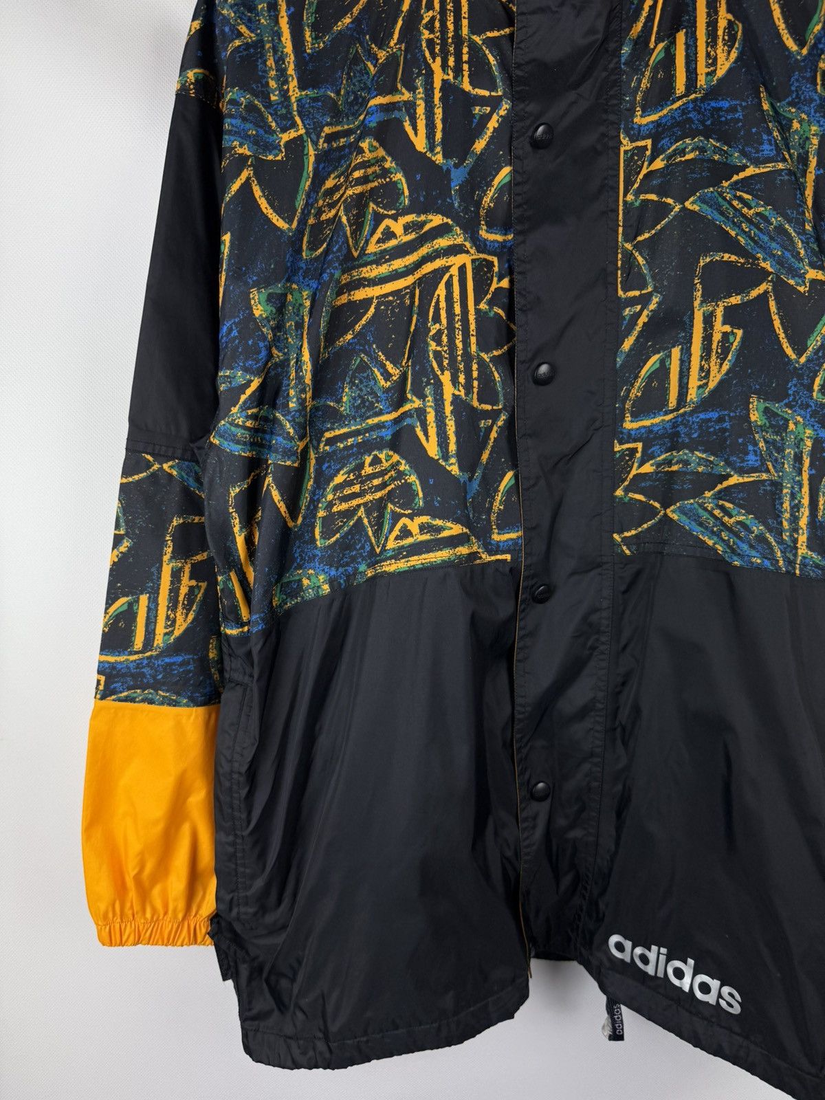 Adidas × Vintage Adidas VTG Overprinted Packable Light Windbreaker Jacket Size US M / EU 48-50 / 2 - 5 Thumbnail