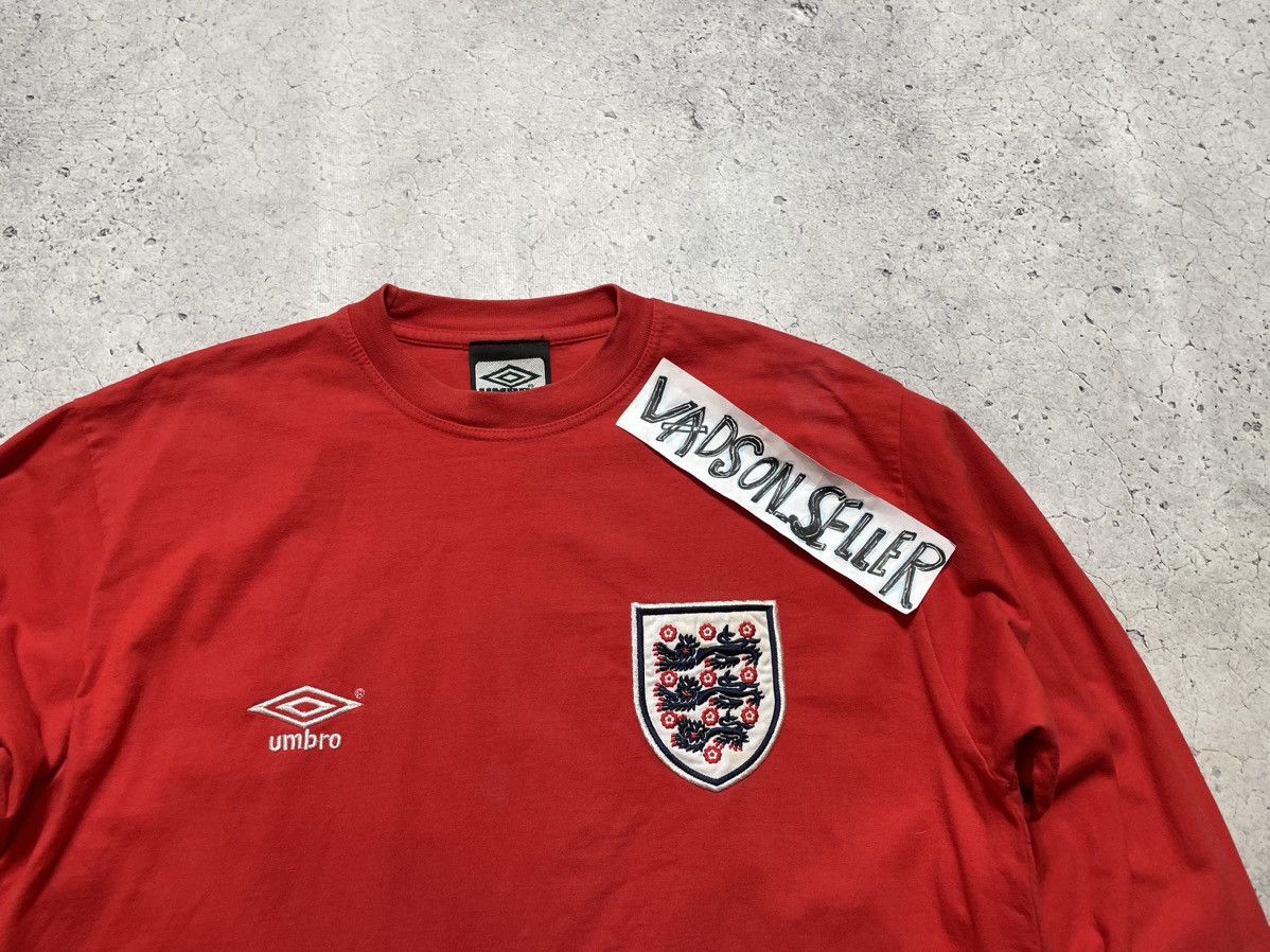 Umbro Vintage Umbro England National Team Football Sweatshirt Y2K Size US M / EU 48-50 / 2 - 5 Thumbnail