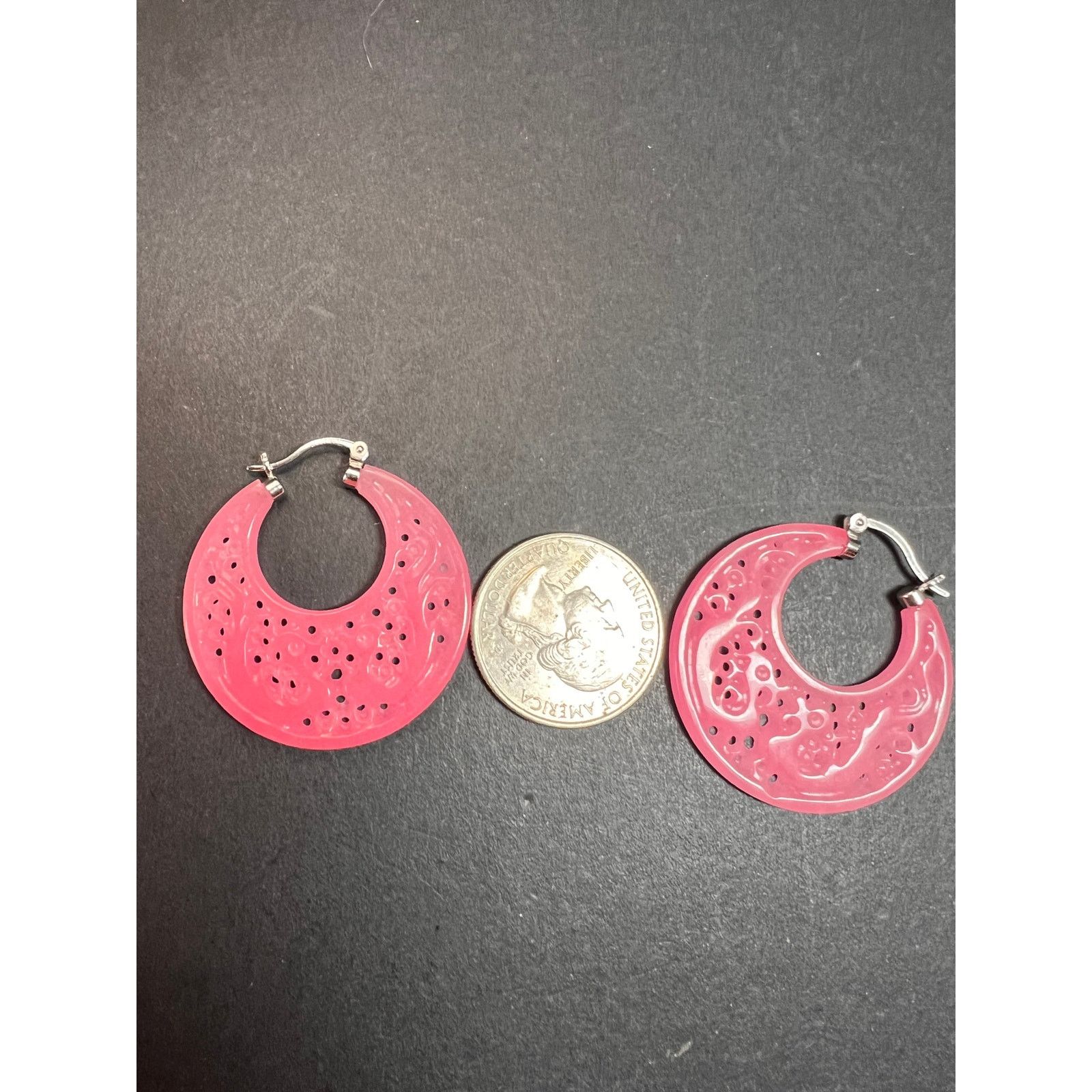 Other NEW pink jade carved dragon hoop earrings with 925 silver Size ONE SIZE - 2 Thumbnail
