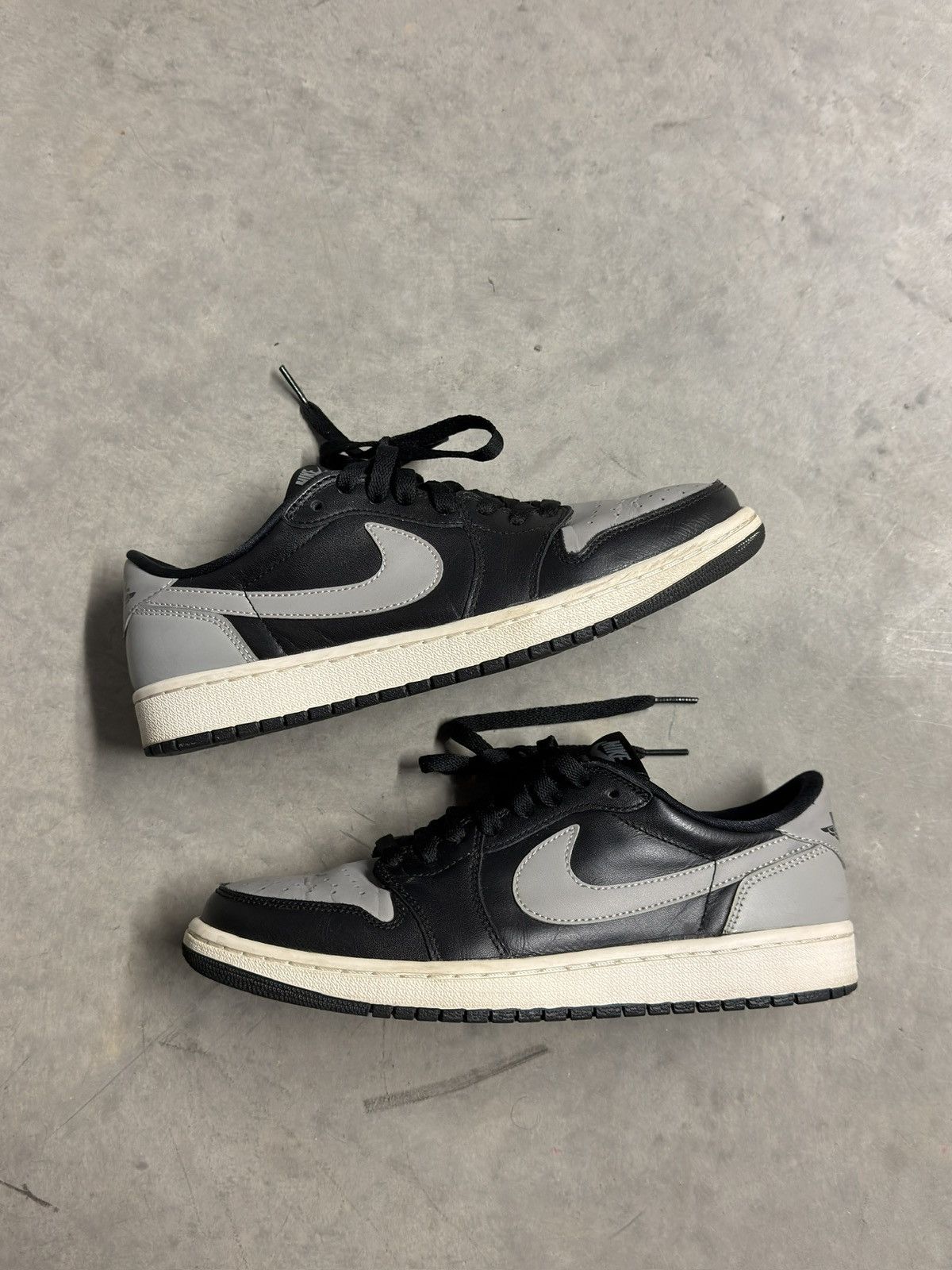 Jordan Brand Jordan 1 Retro Low Shadow (2015) Size US 8.5 / EU 41-42 - 1 Thumbnail