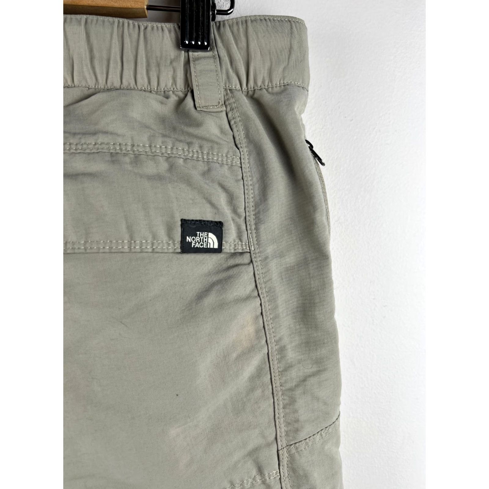 The North Face The North Face Convertible Pants Mens Medium Tan Nylon Hiking Outdoors Khakis Size US 31 - 7 Thumbnail