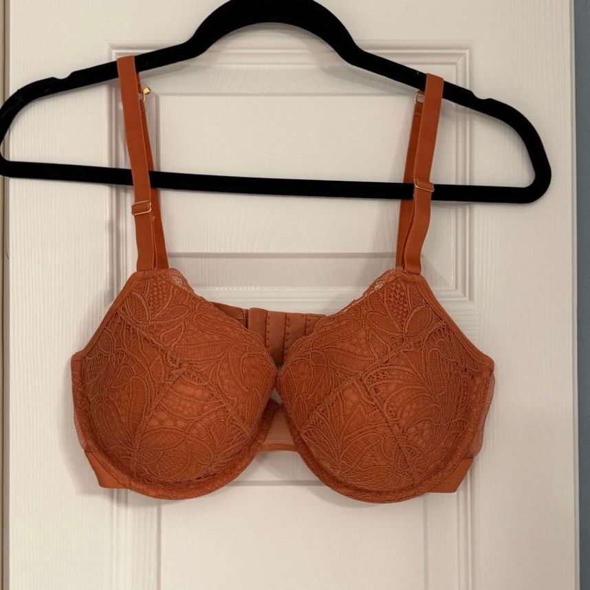 Other Lively Lace T-Shirt Underwire Bra - 36D Size ONE SIZE - 1 Thumbnail