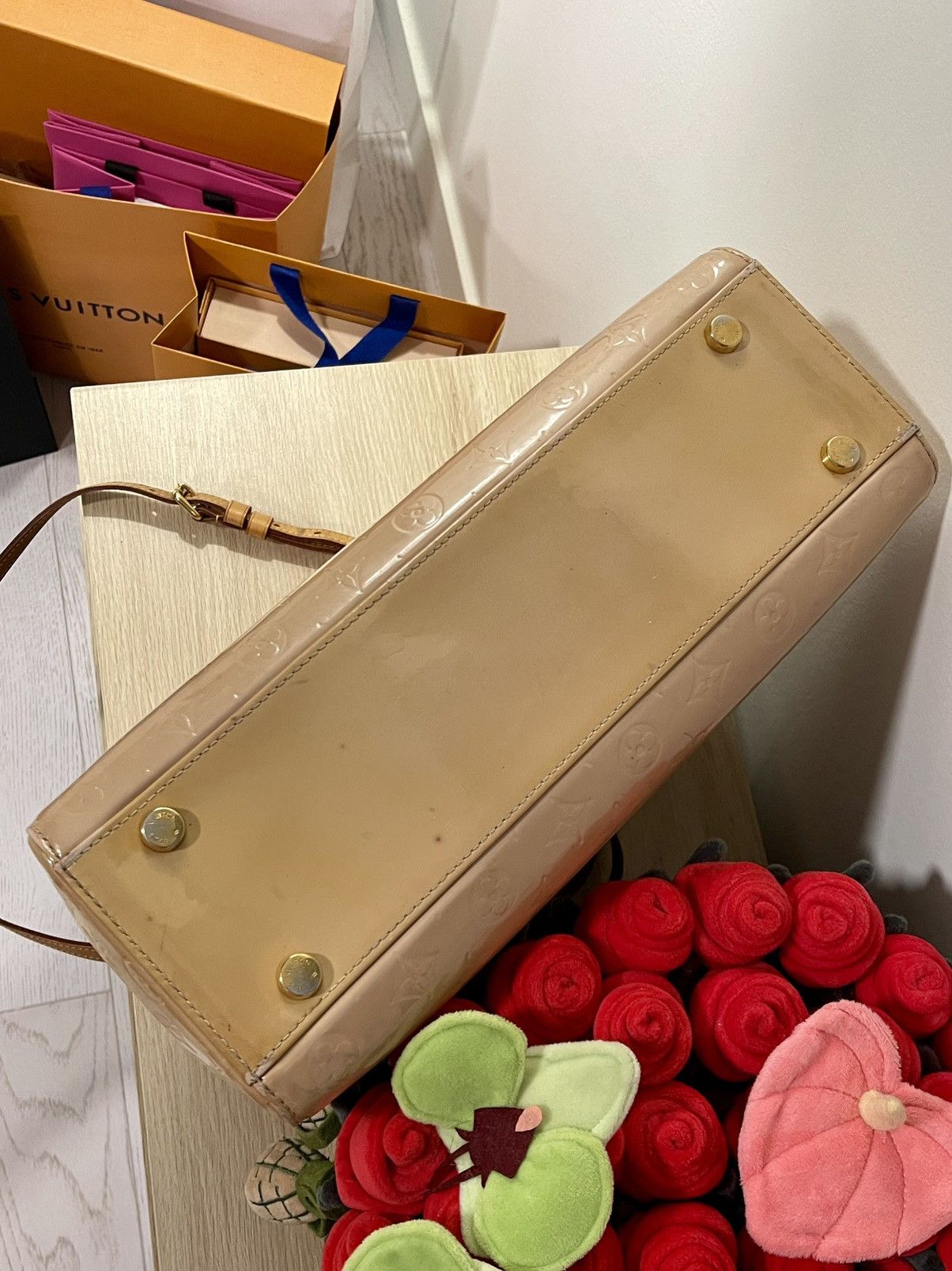 Louis Vuitton LOUIS VUITTON Vernis Brea GM Shoulder Bag RETAIL $3050 Size ONE SIZE - 4 Thumbnail