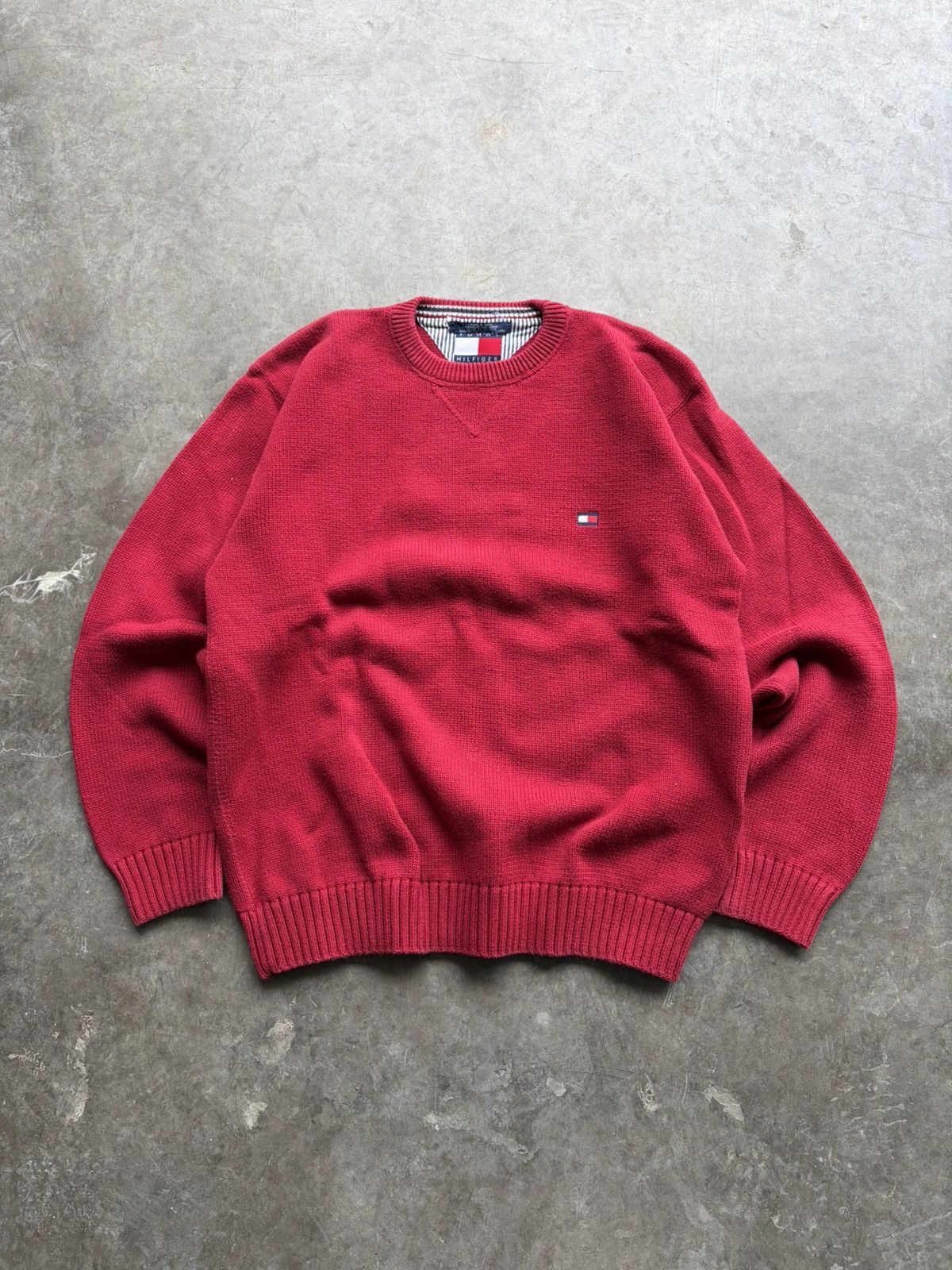 Tommy Hilfiger Tommy Hilfiger Vintage Red Chunky Cotton Sweater 1990s Size US L / EU 52-54 / 3 - 1 Thumbnail
