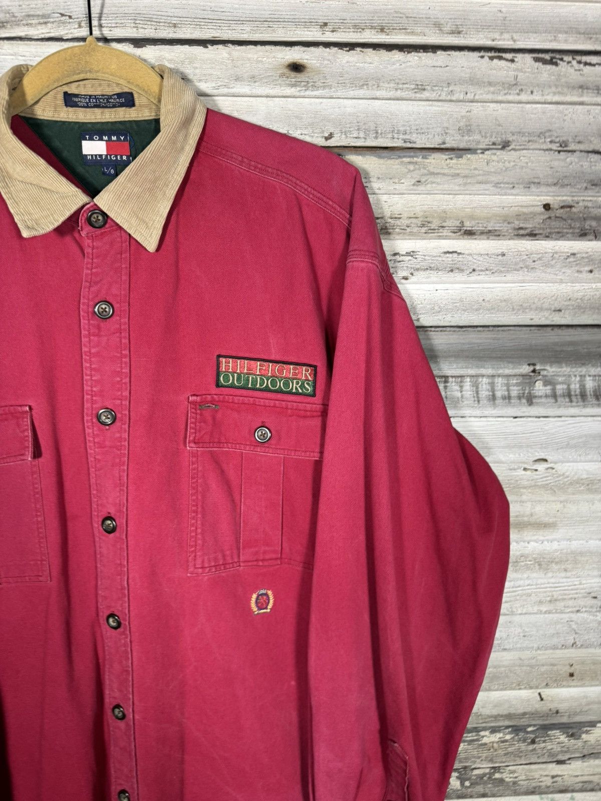 Tommy Hilfiger × Vintage VTG Tommy Hilfiger Ranger Expedition Patch Button Up Shirt Size US L / EU 52-54 / 3 - 4 Thumbnail