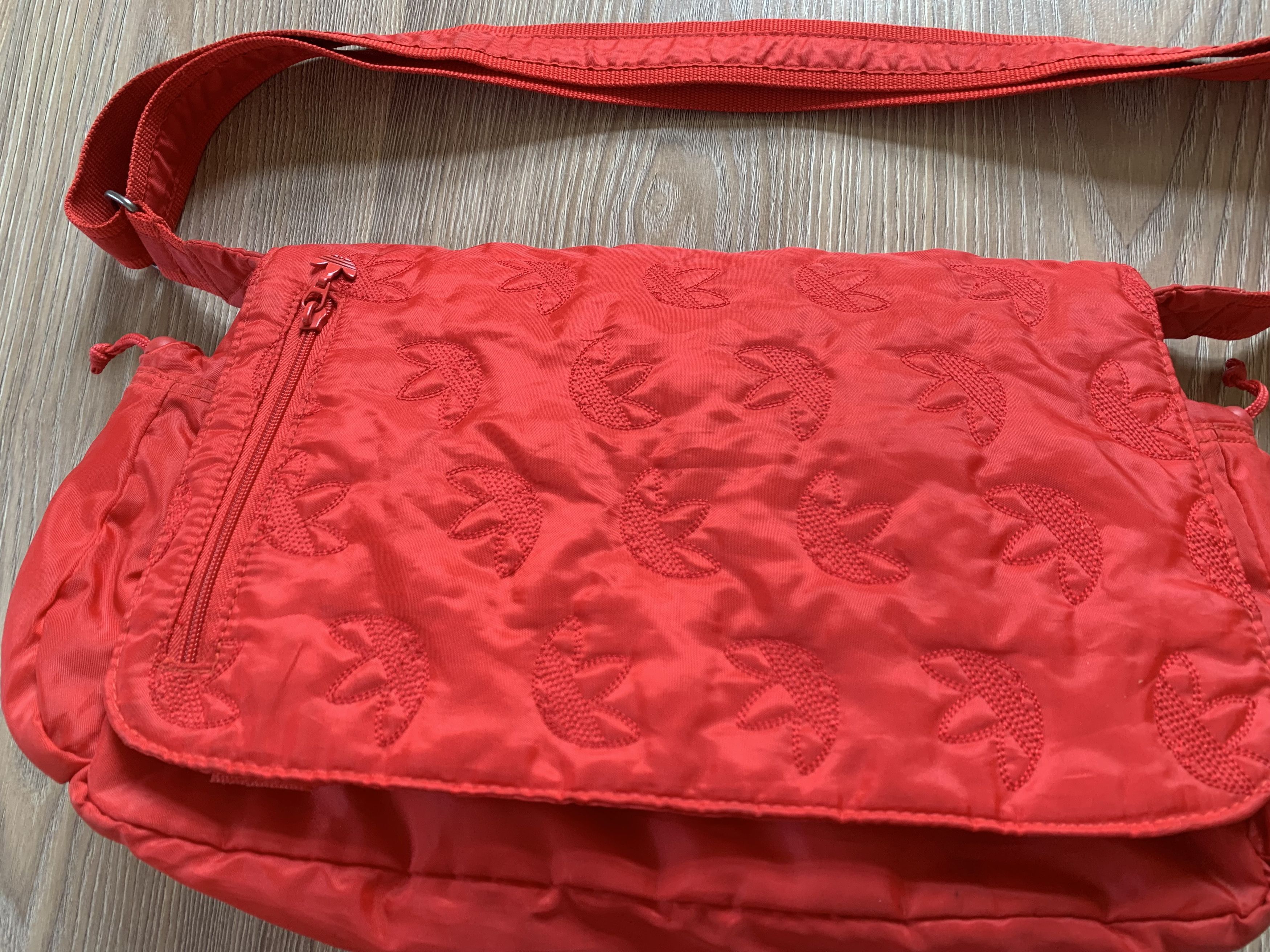 Adidas Vintage Adidas Monogram Crossbody Bag Size ONE SIZE - 3 Thumbnail