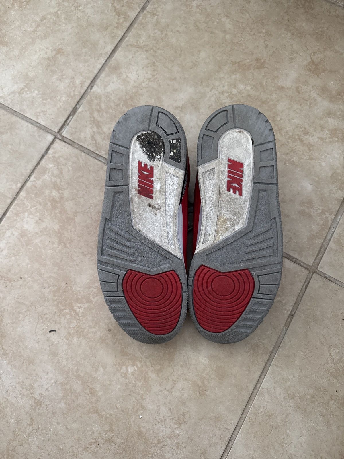 Jordan Brand × Nike Jordan 3 red cement Size US 11 / EU 44 - 4 Thumbnail