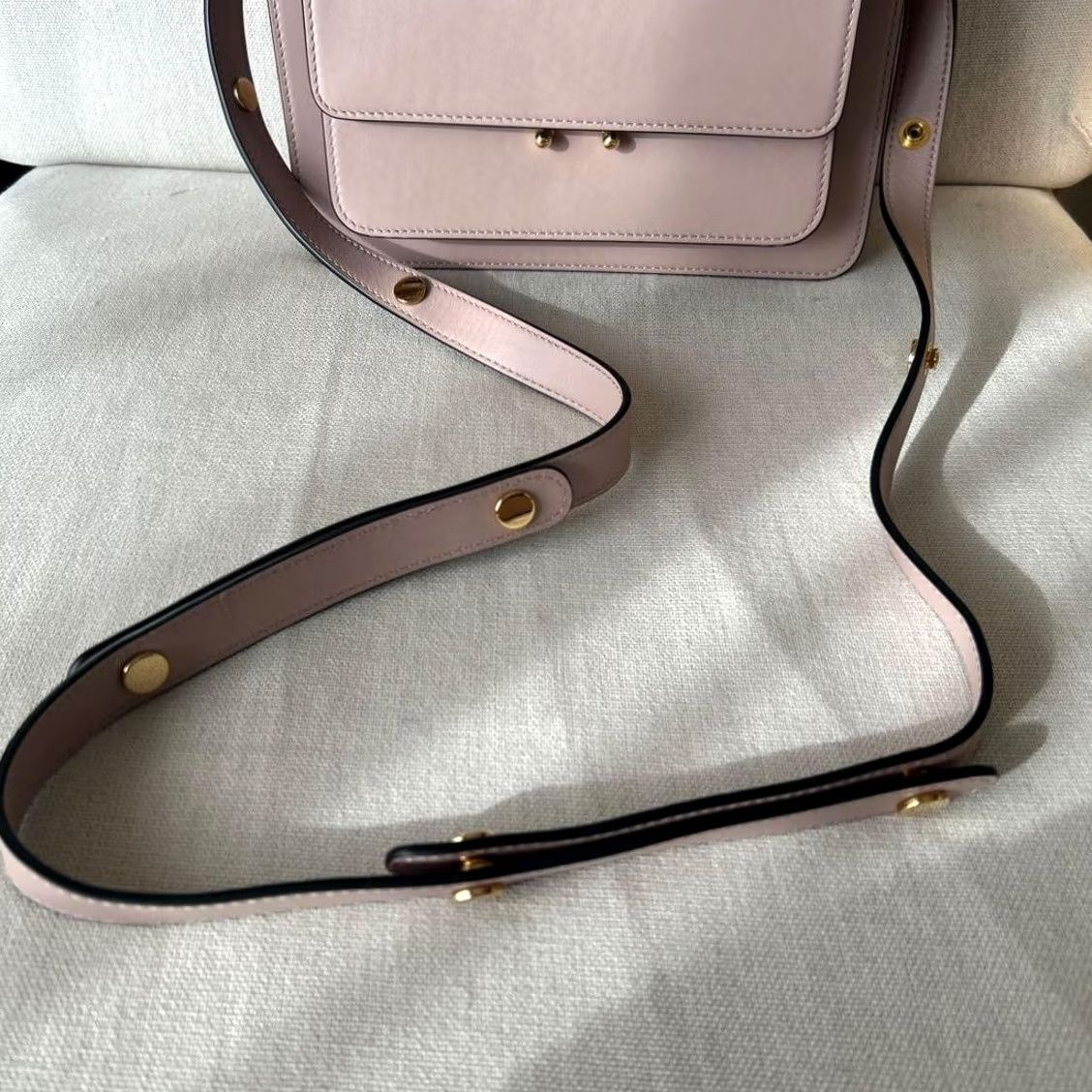 Marni Marni Trunk Medium Shoulder Bag Women's Pink Leather Authentic Used Size ONE SIZE - 7 Thumbnail