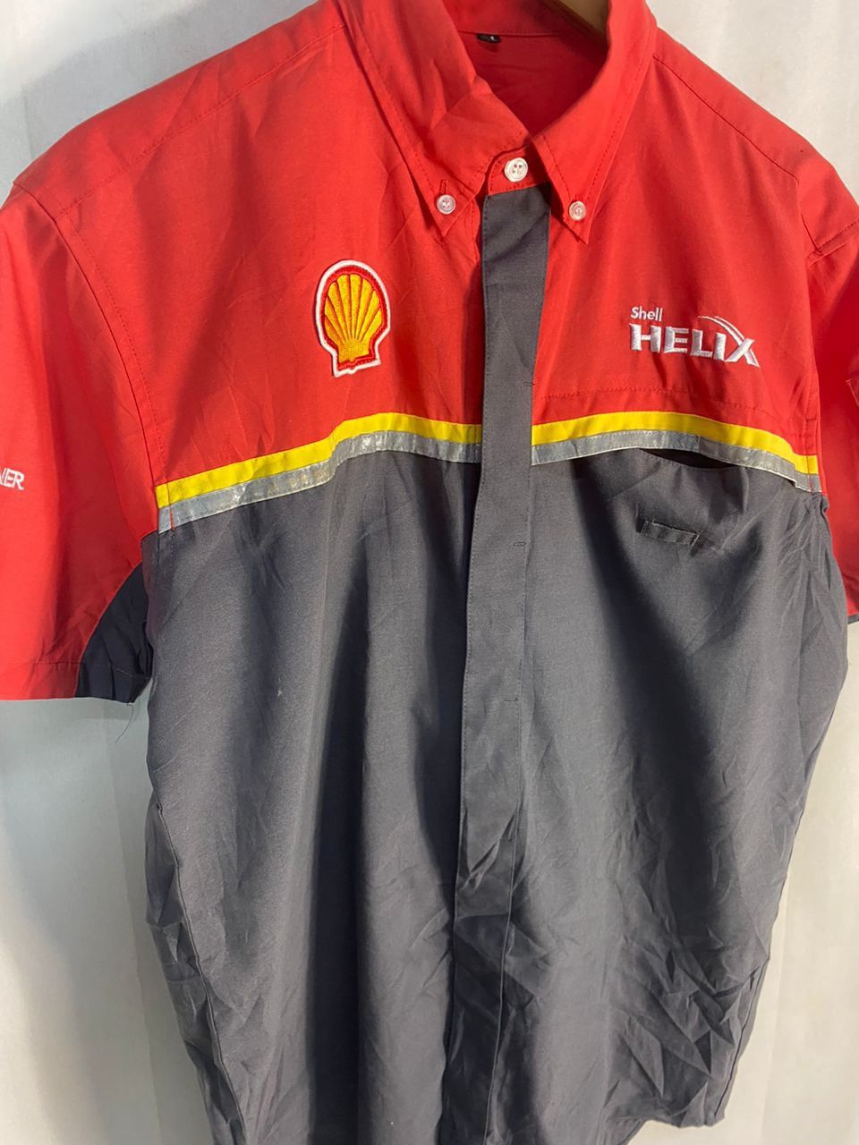 Ferrari × Sports Specialties Ferrari x shell spellout button up uniform shirt Size US L / EU 52-54 / 3 - 3 Thumbnail