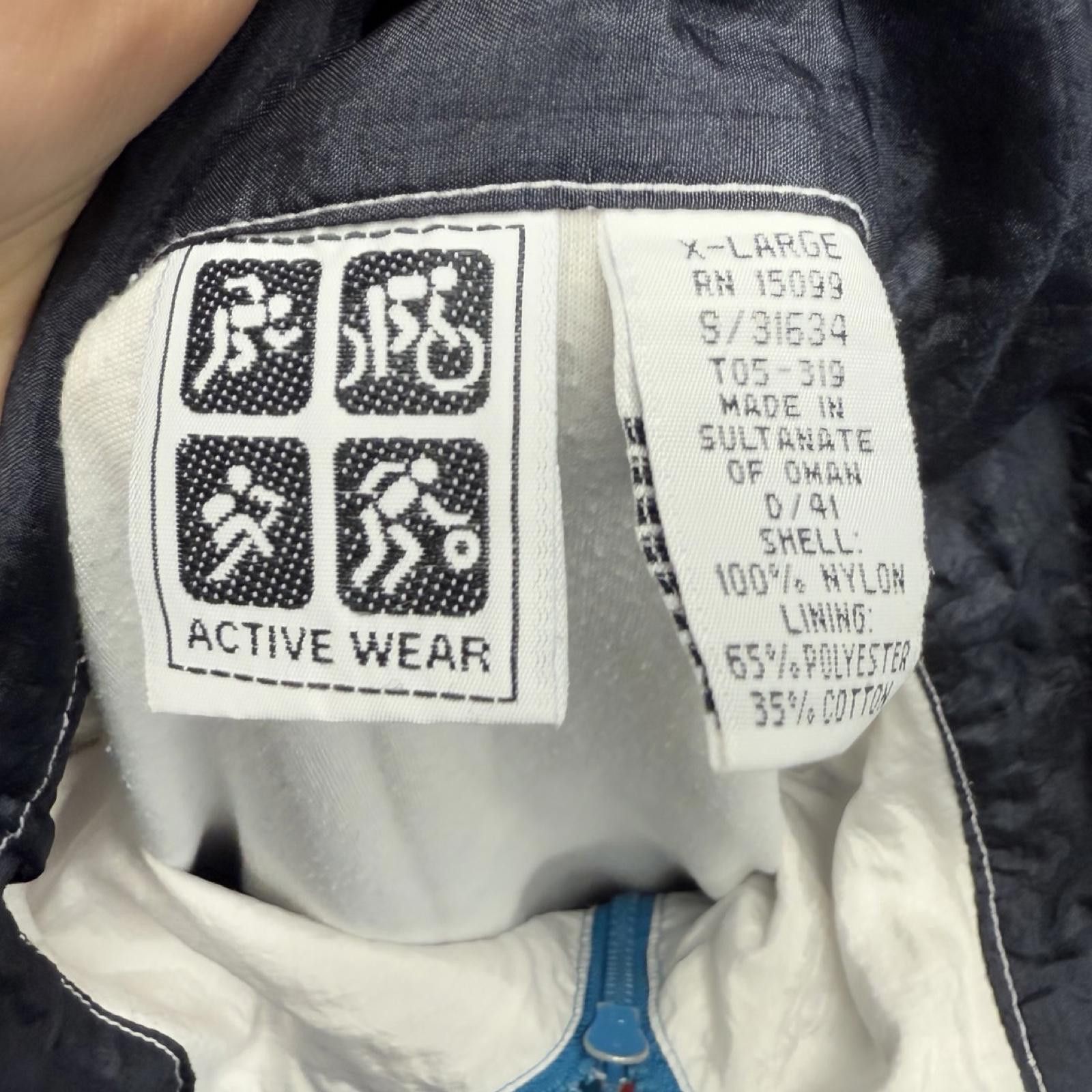 Designer 90s Active Wear Windbreaker -- XL -- Size US XL / EU 56 / 4 - 2 Thumbnail