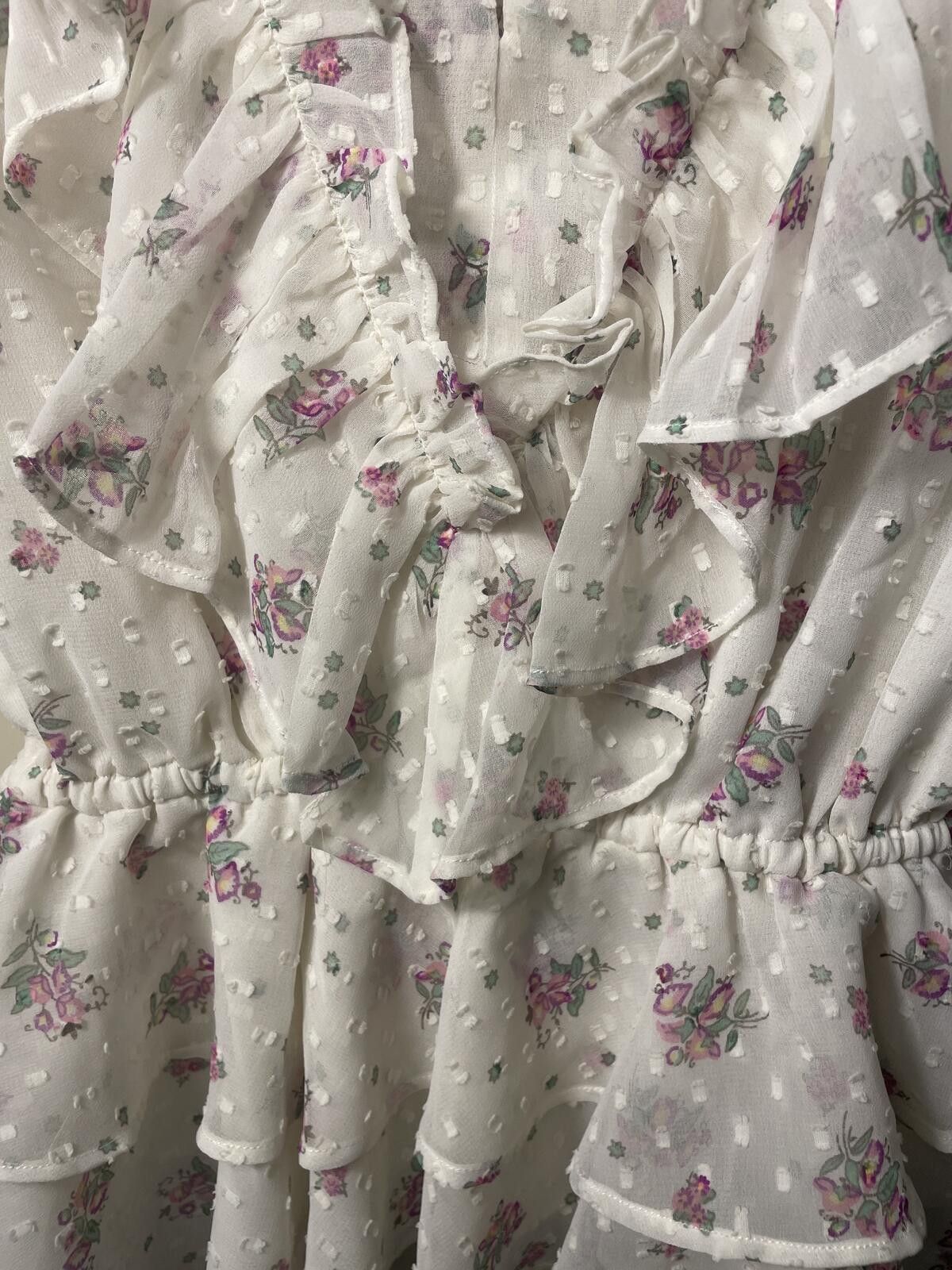 Other Walter Baker Blouse women's Small Floral Ruffle Bell Sleeve Size M / US 6-8 / IT 42-44 - 4 Thumbnail