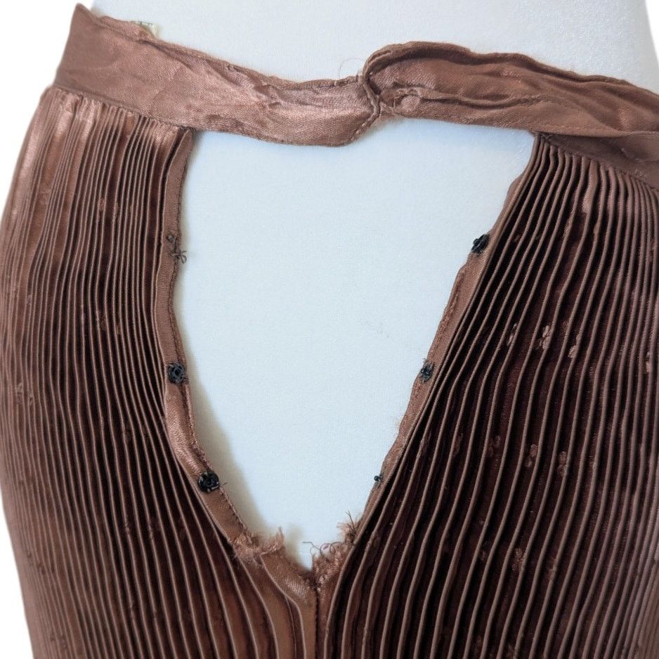 Emmanuelle Khanh Vintage 1970s Emmanuelle Khanh Double Layer Accordian Skirt Size 27" / US 4 / IT 40 - 9 Thumbnail