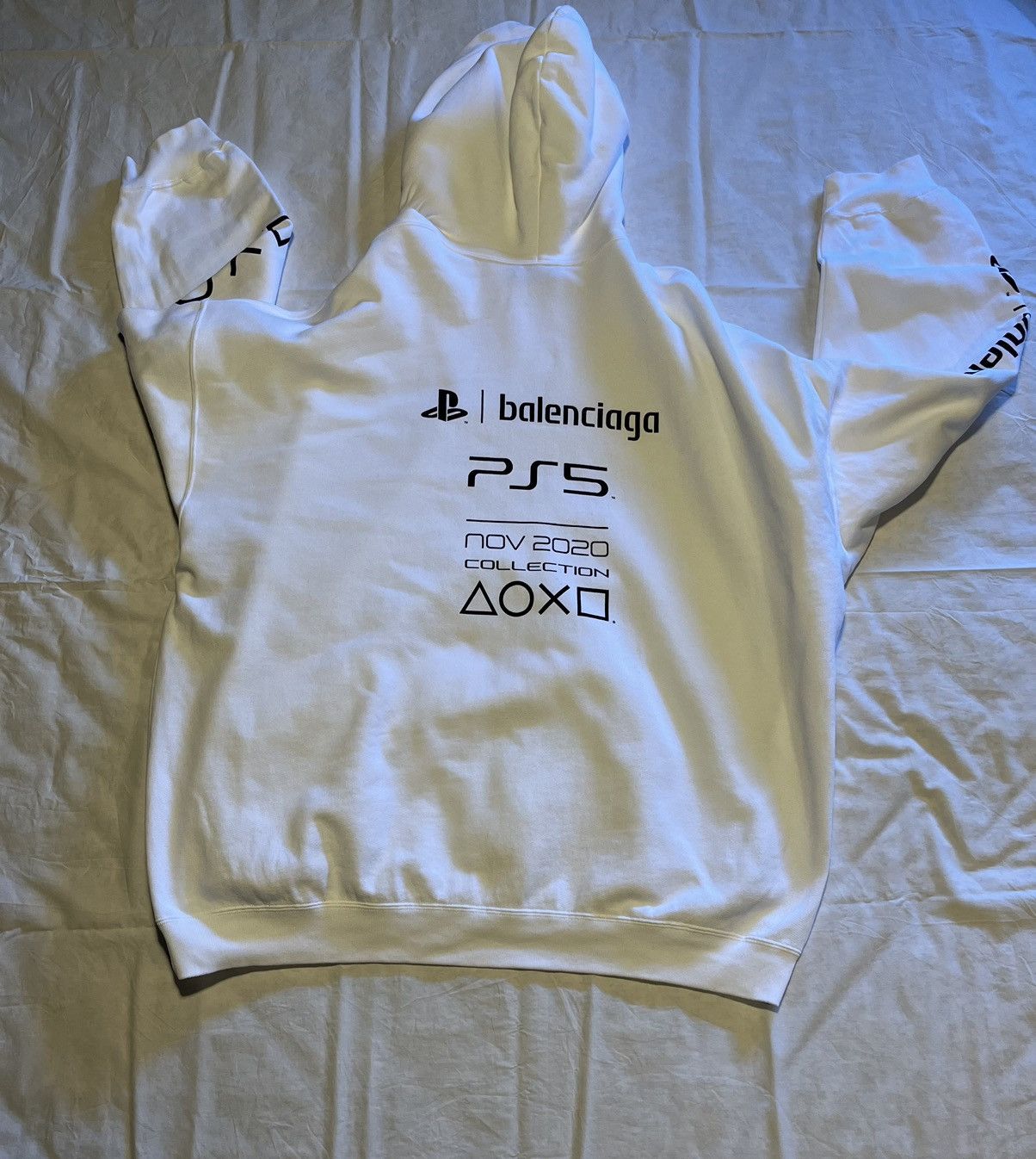 Balenciaga Balenciaga PS5 oversize hoodie. Size US L / EU 52-54 / 3 - 12 Thumbnail