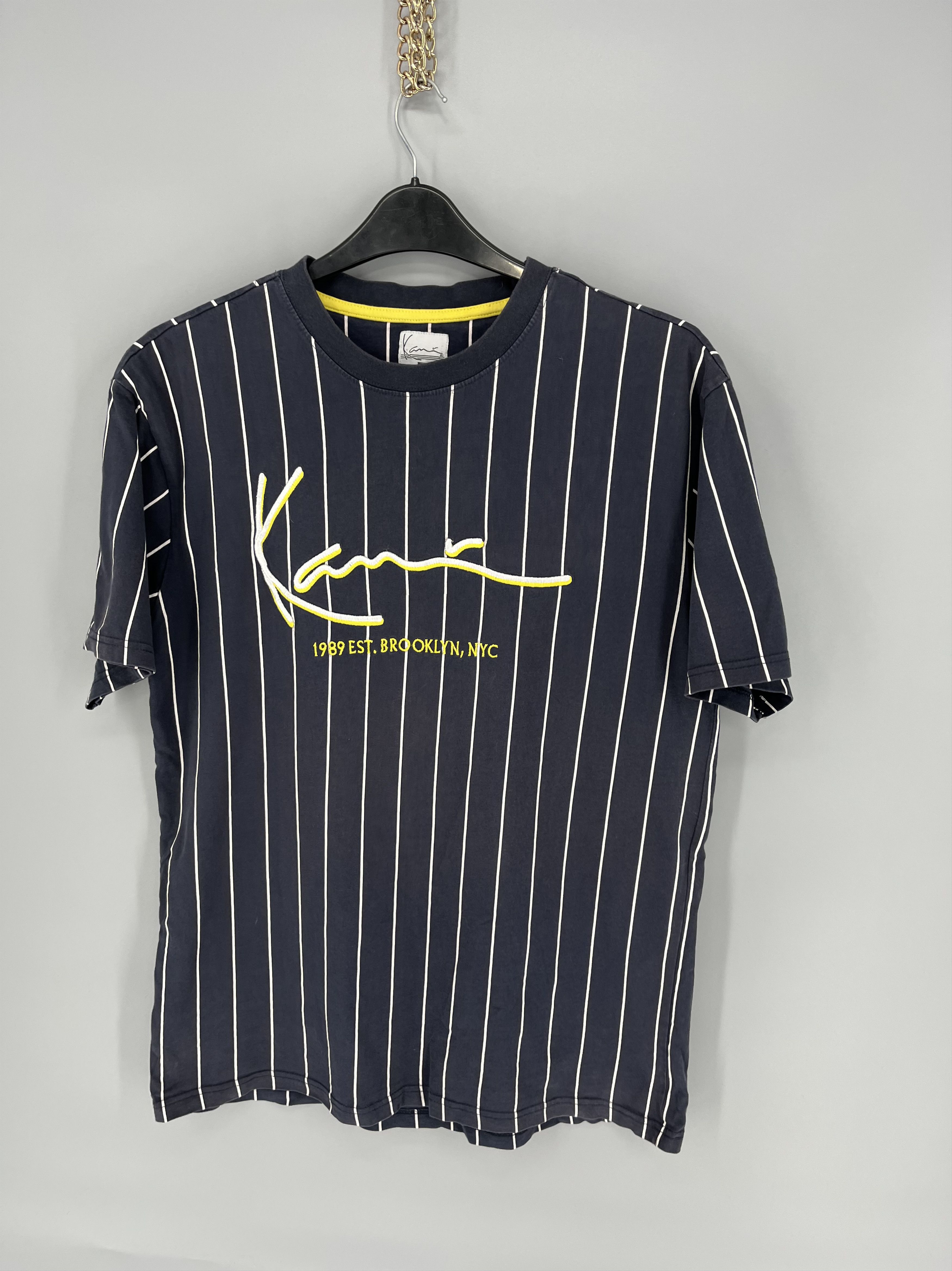 Karl Kani Rap Tees Karl Kani Center Logo MultiColor T-Shirt Size S Size US S / EU 44-46 / 1 - 3 Thumbnail