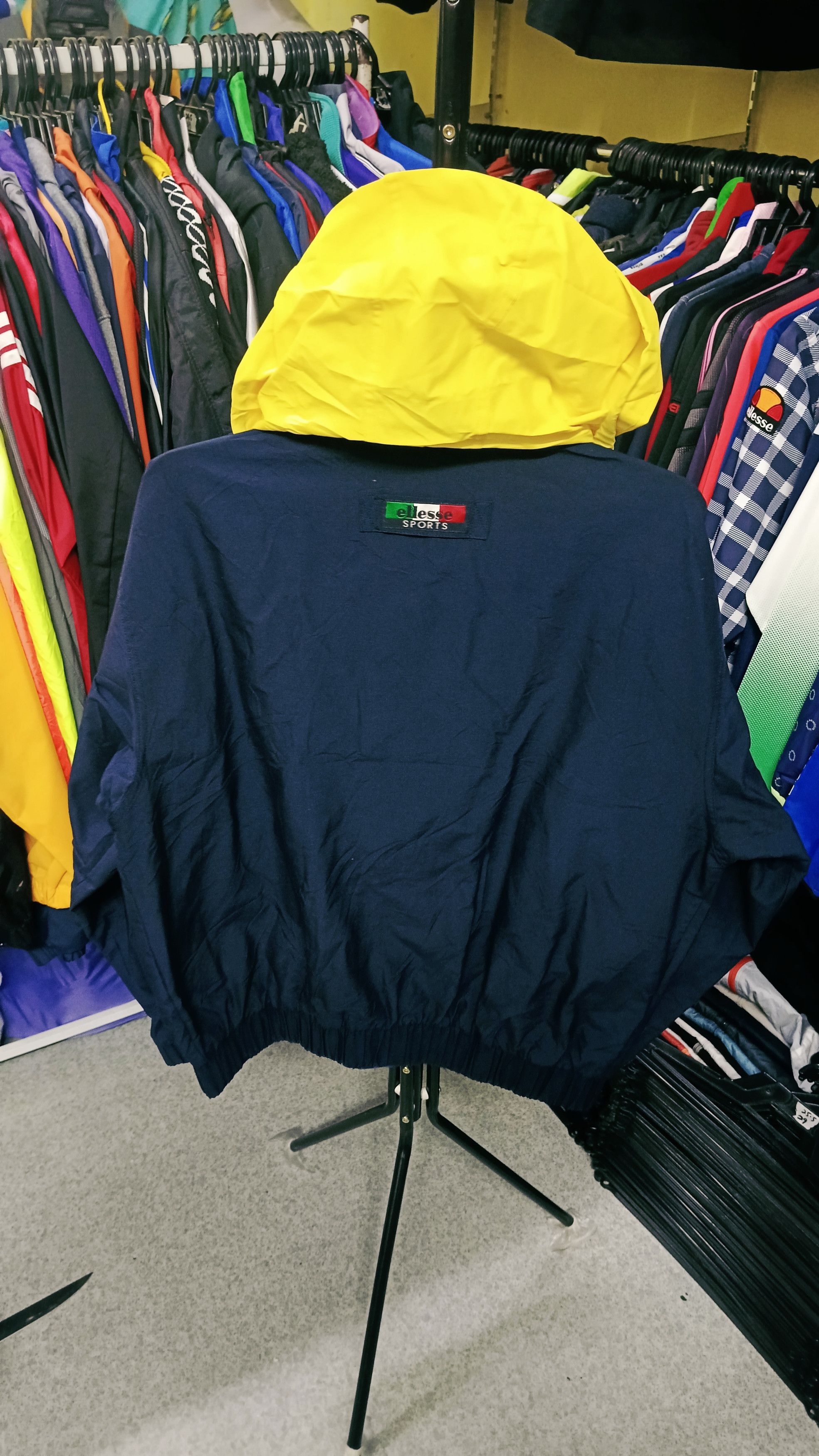 Ellesse Vintage Ellesse Sports Jacket Size US M / EU 48-50 / 2 - 3 Thumbnail