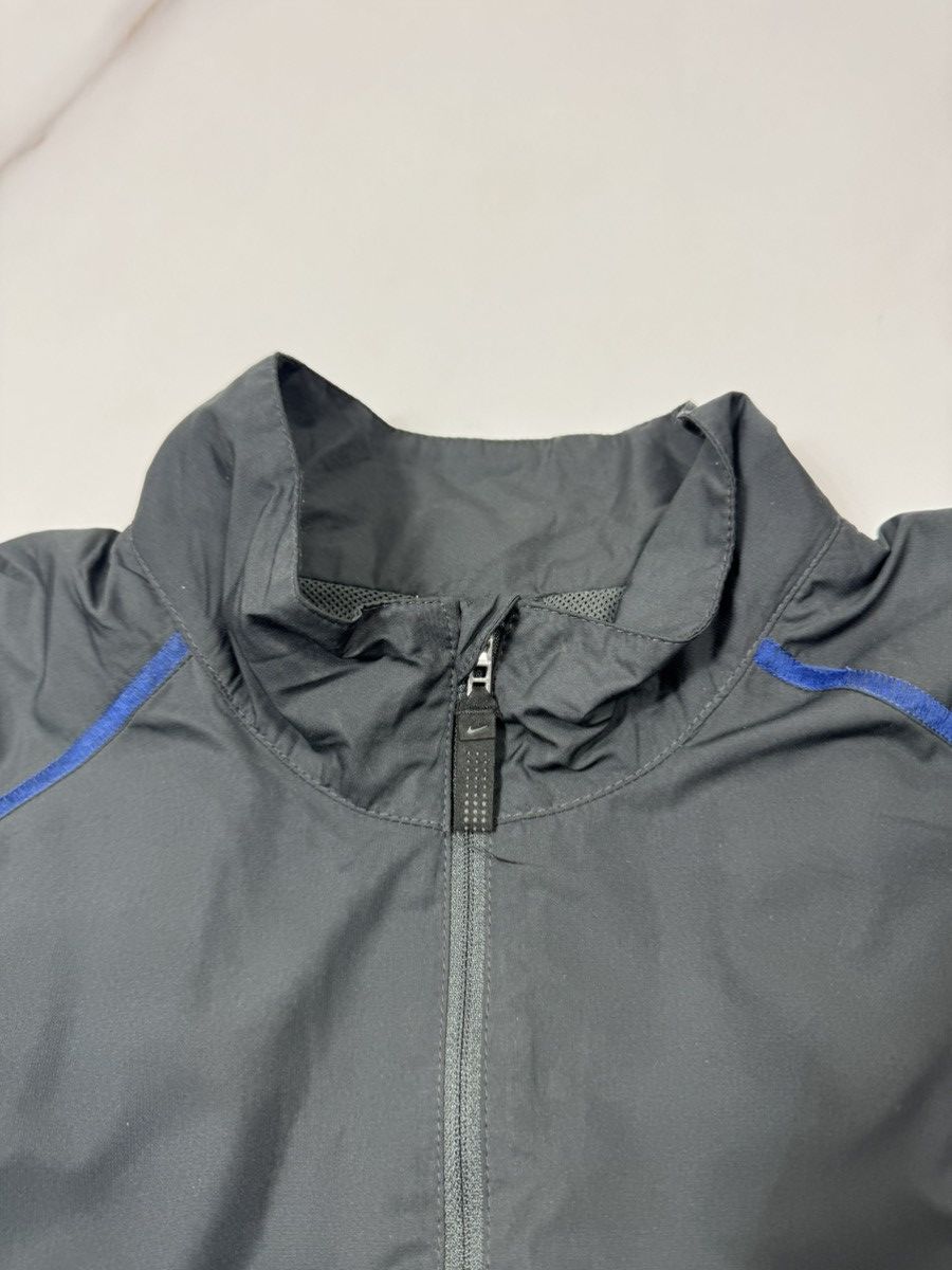 Nike Vintage Nike Nylon Drill Y2k Baggy Jacket Size US L / EU 52-54 / 3 - 9 Thumbnail