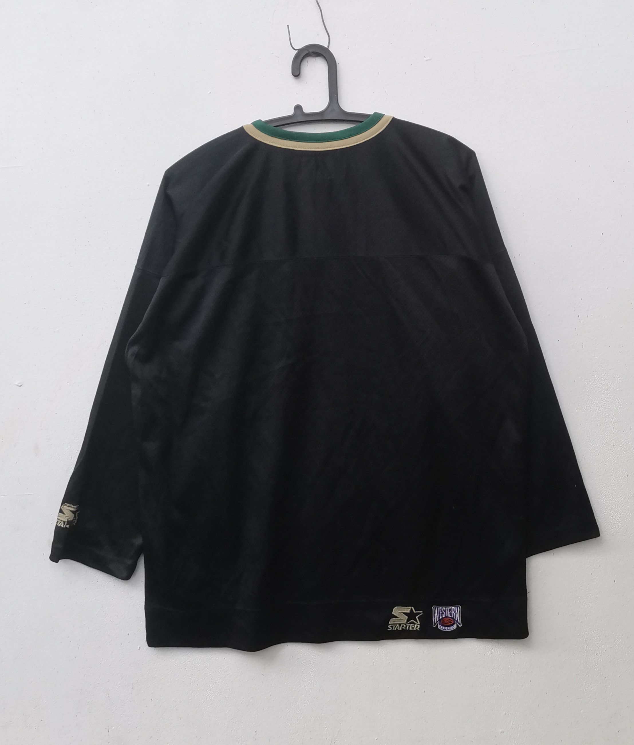NHL × Starter Rare vintage Starter three quarters jersey Size US M / EU 48-50 / 2 - 4 Thumbnail