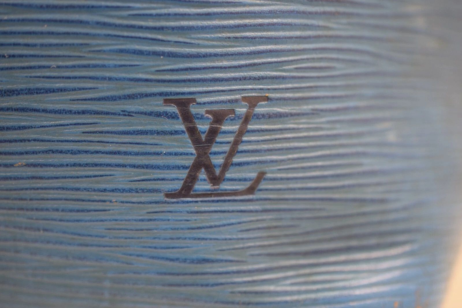 Louis Vuitton Louis Vuitton Petit Noé Shoulder Bag Epi Leather Blue M44105 Size ONE SIZE - 12 Thumbnail