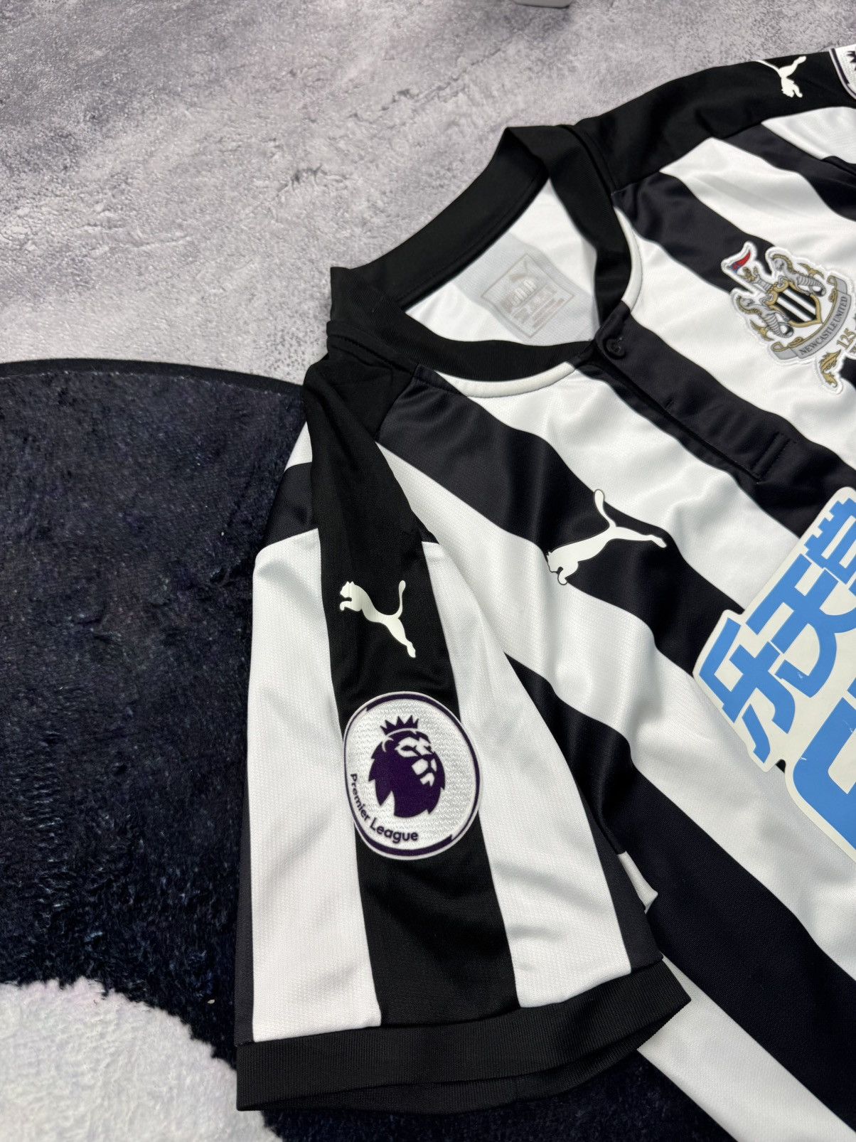 Vintage NEWCASTLE UNITED 17-18 Home Shirt Puma 125 Years AYOZE #17 Size US M / EU 48-50 / 2 - 12 Thumbnail