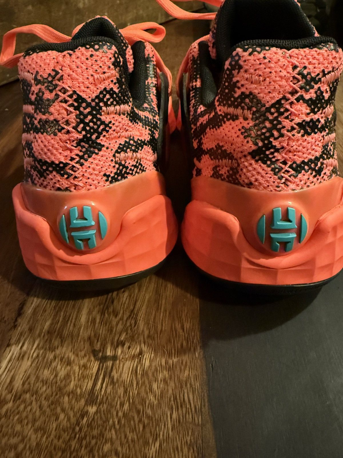 Adidas Adidas Harden Vol 4 Signal Coral Basketball Shoes Men's 7.5 Size US 7.5 / EU 40-41 - 10 Thumbnail