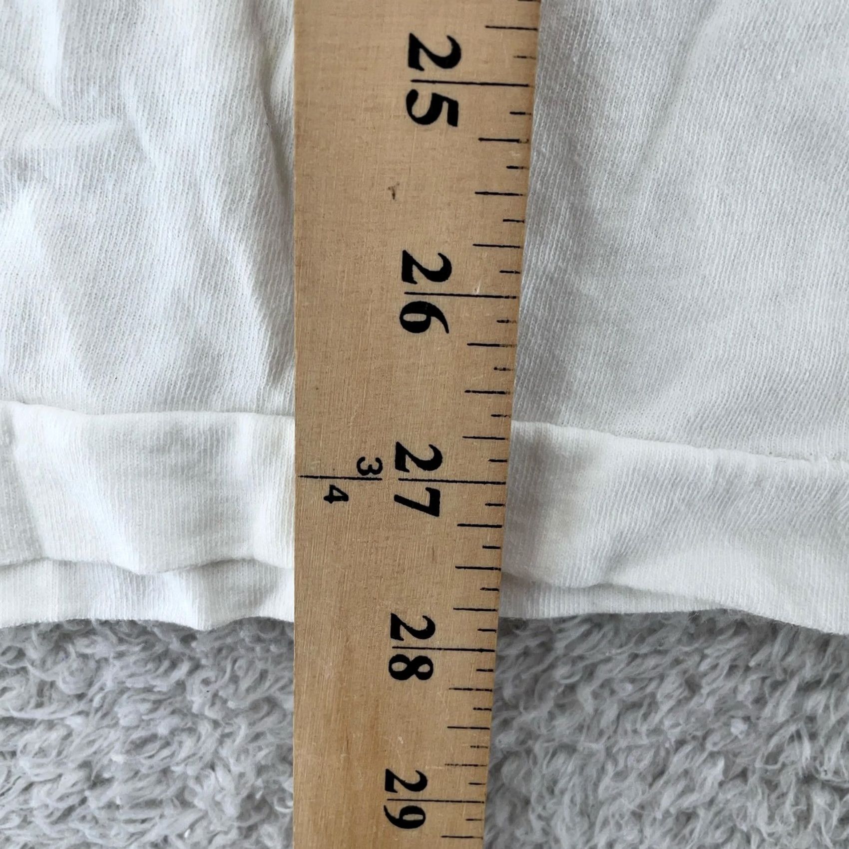 Fruit Of The Loom VINTAGE Fruit of the Loom Shirt Mens XS T-Shirt V-Neck White Short Sleeve Cotton Made USA 80s Mens Size US XS / EU 42 / 0 - 6 Thumbnail