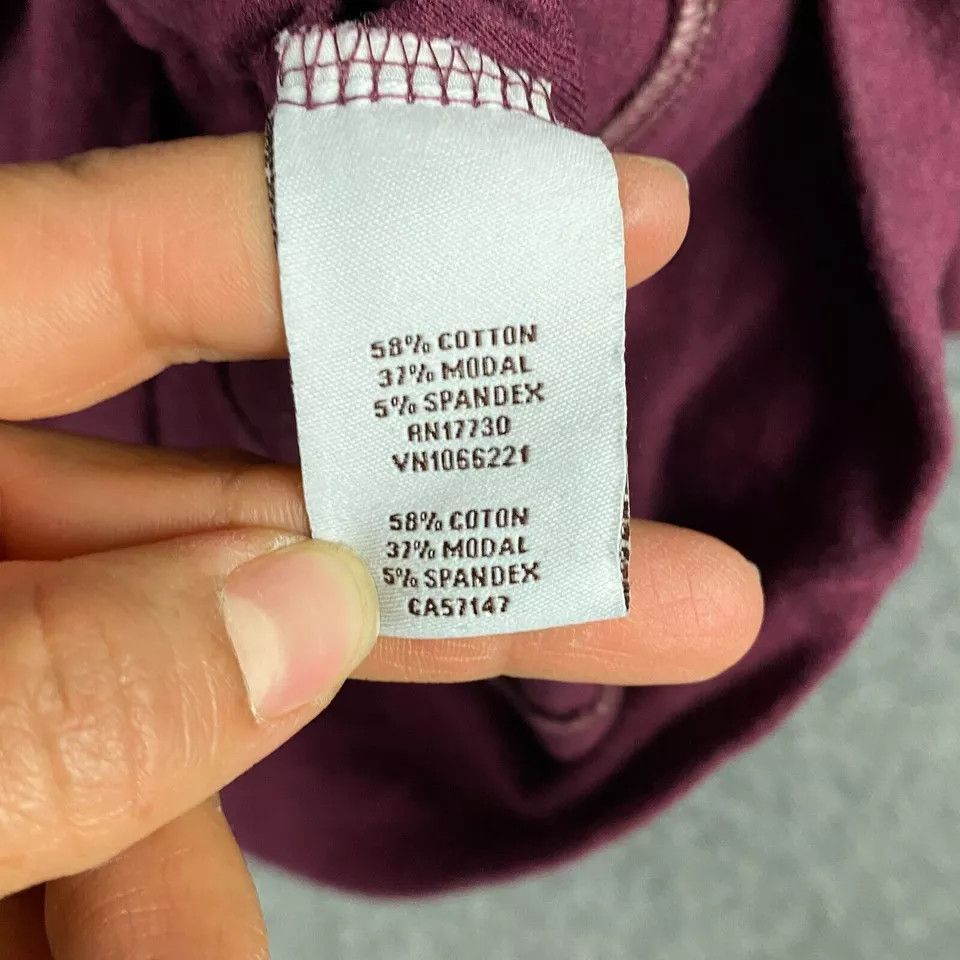 Other Liz Lange Maternity Top Women's XS Long Sleeve Burgundy Size XS / US 0-2 / IT 36-38 - 4 Thumbnail