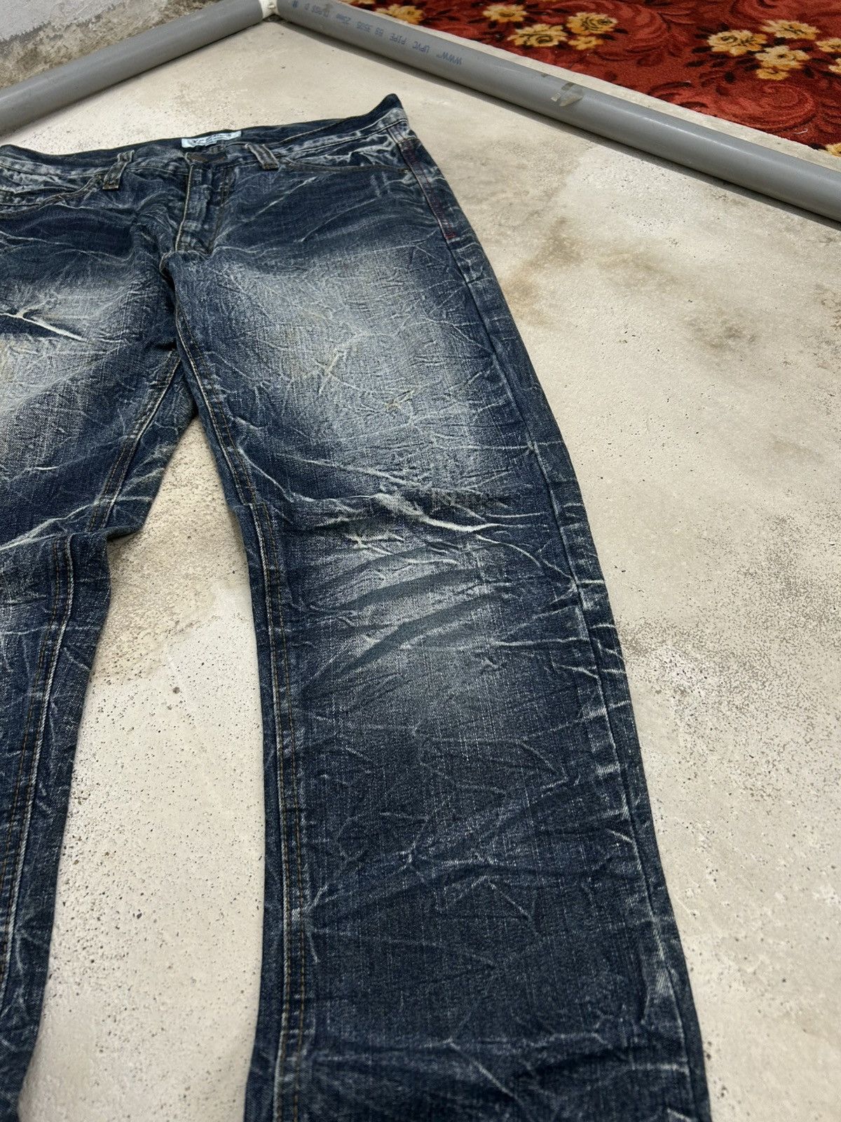 Tornado Mart Lowbox Whiskered Distressed Straight Leg Denim Fade Wash Size US 31 - 5 Thumbnail