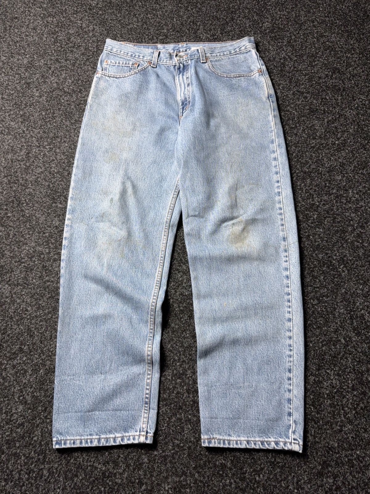 Levi's Vintage Clothing 90s Levi's 550 Distressed Dirty Relaxed Fit USA Retro Jeans Size US 35 - 1 Thumbnail