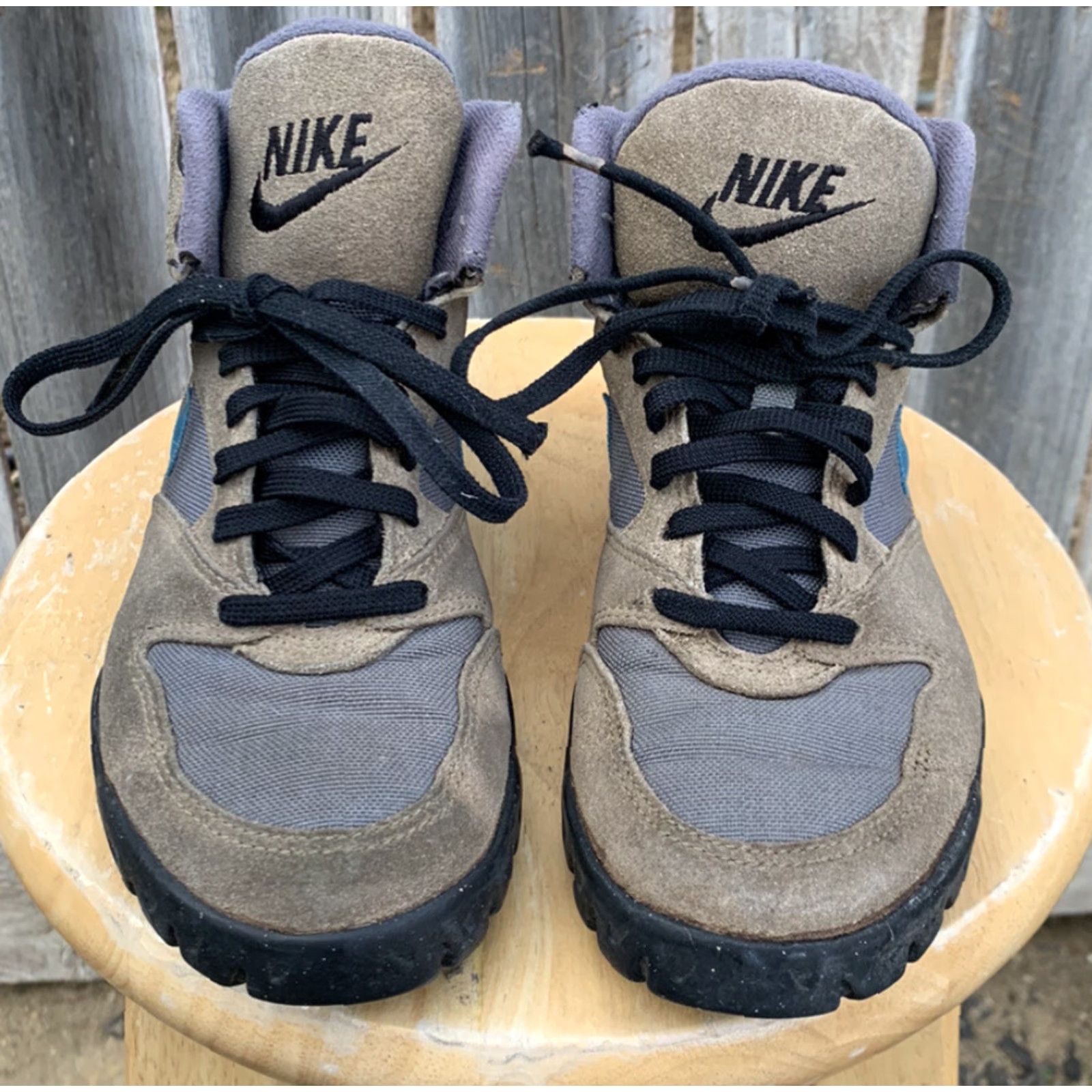 Nike VINTAGE Nike Air Caldera ACG Hiking Boot Women Brown US 5 Boots 90s Size US 5 / IT 35 - 2 Thumbnail