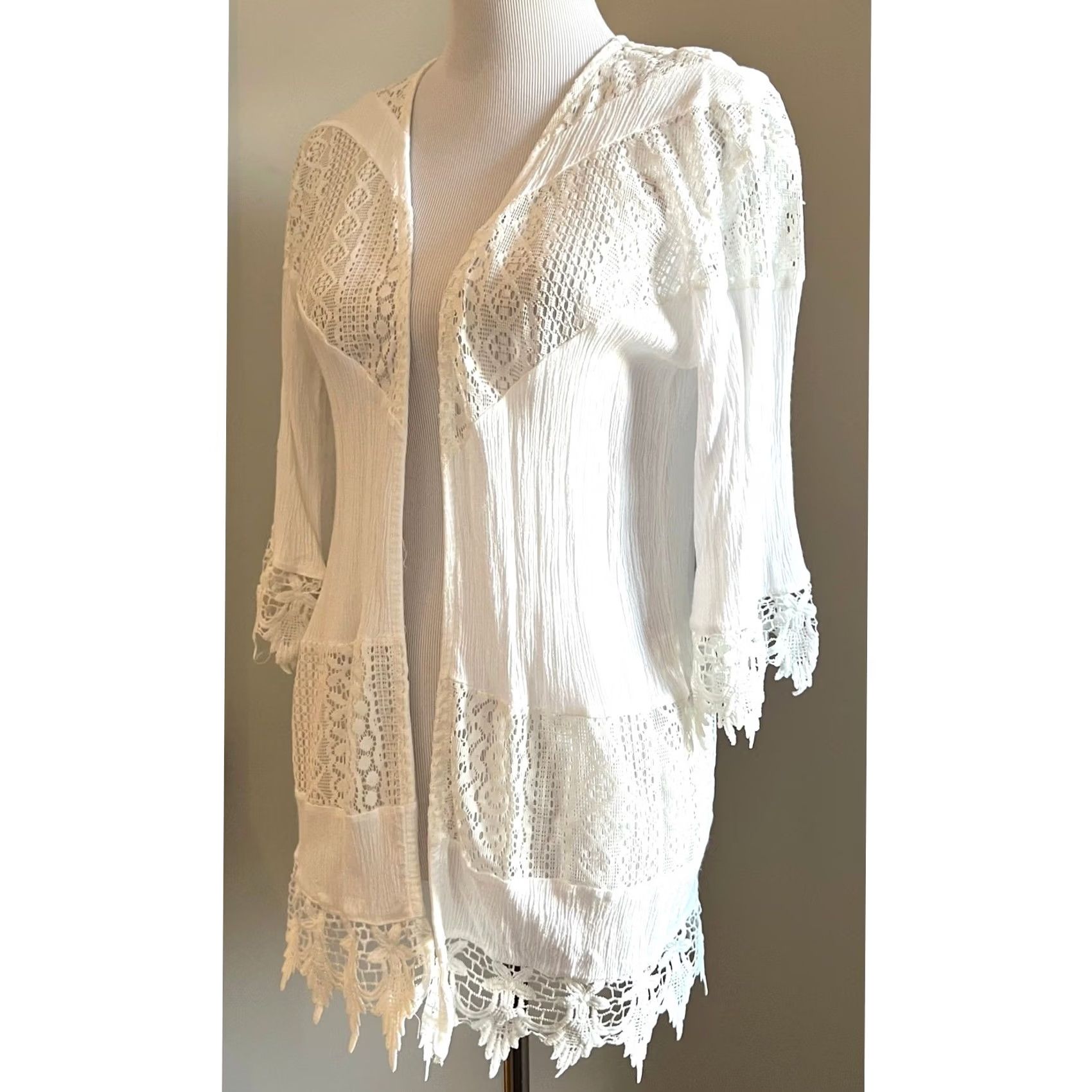Vintage VINTAGE Crochet Lace Cardigan Kimono Cover White Moral Fiber Open Front Women’s Size M Size M / US 6-8 / IT 42-44 - 4 Thumbnail