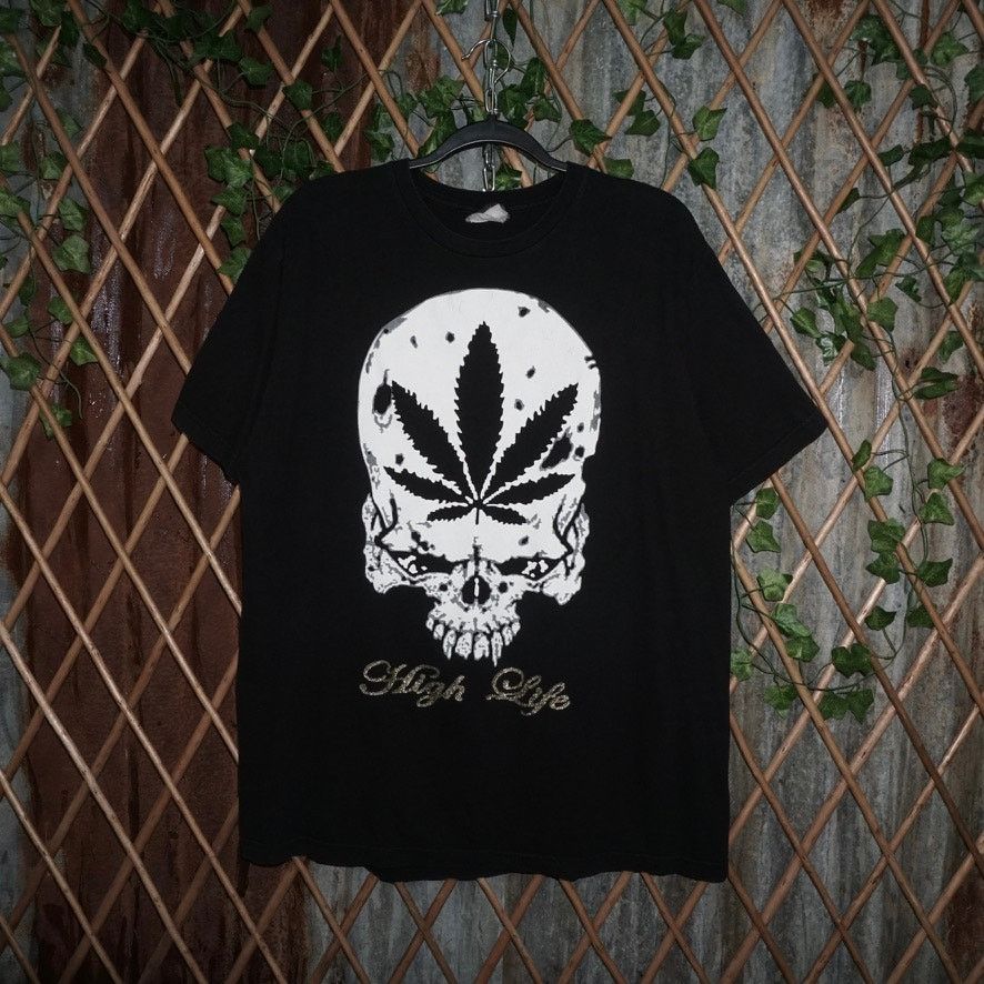 Vintage XL - Vintage Y2K high life skull grateful Dead 1990s t-shirt Size US XL / EU 56 / 4 - 1 Thumbnail