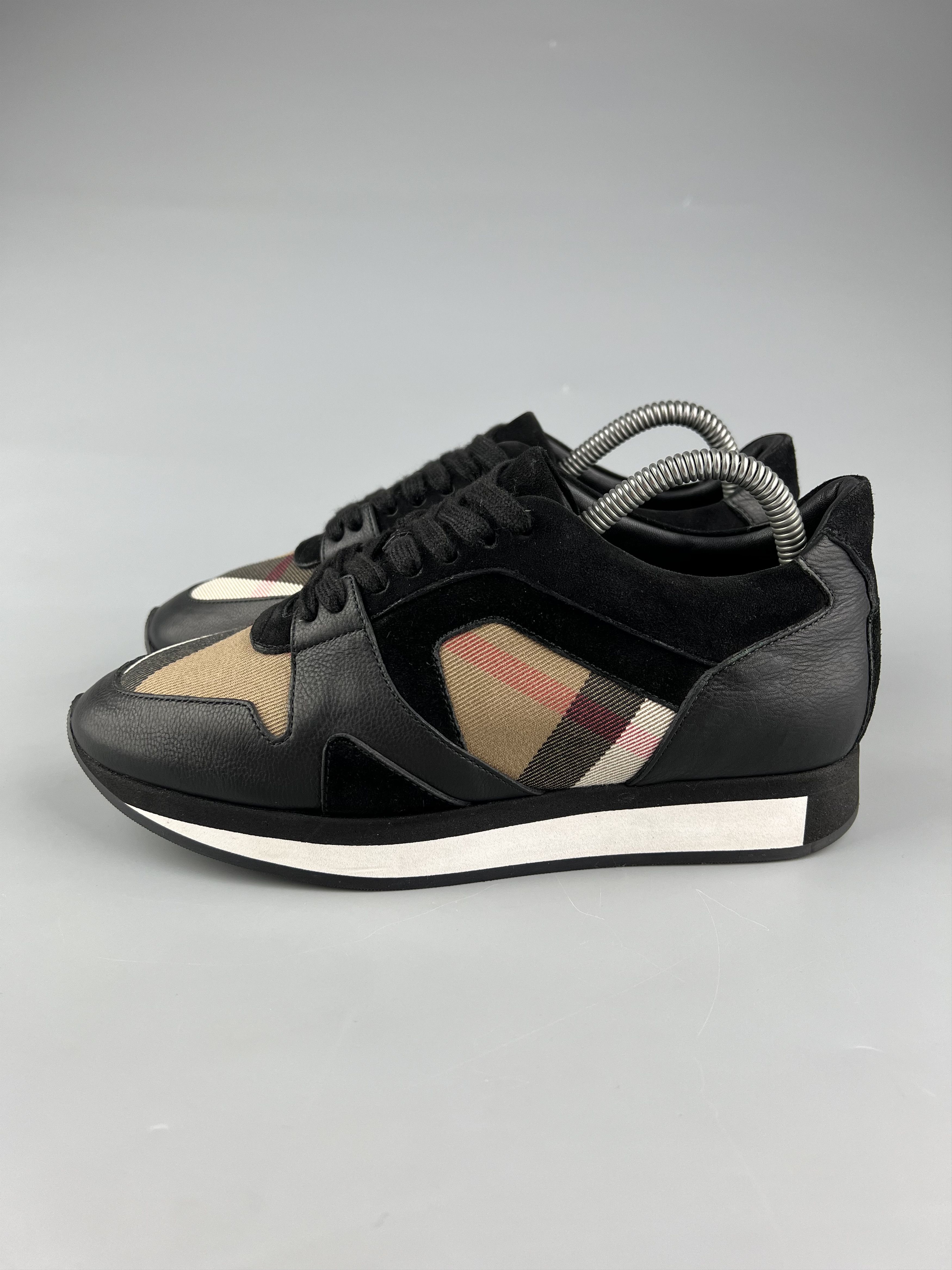 Burberry Burberry Women's Sneakers Size US 8 / IT 38 - 2 Thumbnail