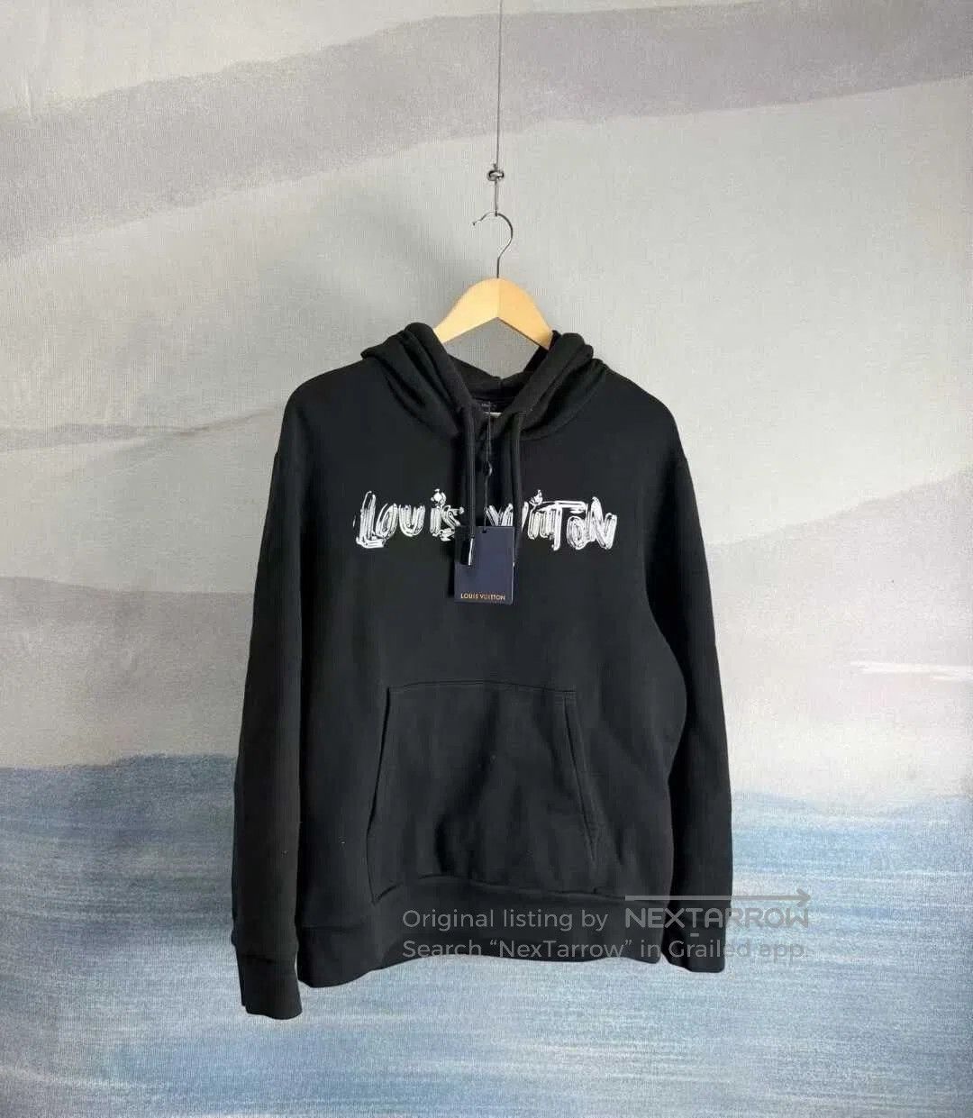 Louis Vuitton louis vuitton black graffiti sweatshirt size L. Size US L / EU 52-54 / 3 - 1 Thumbnail
