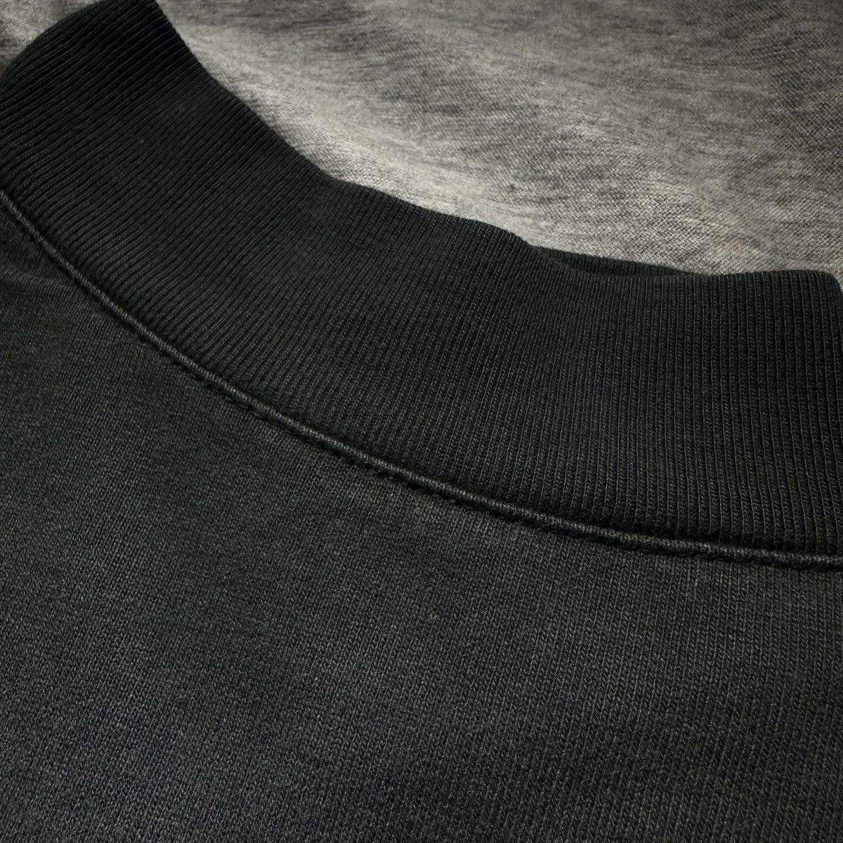 Balenciaga × Gap × Yeezy Yeezy Gap Engineered by Balenciaga Logo No Seam Tee Men’s Size US XS / EU 42 / 0 - 3 Thumbnail
