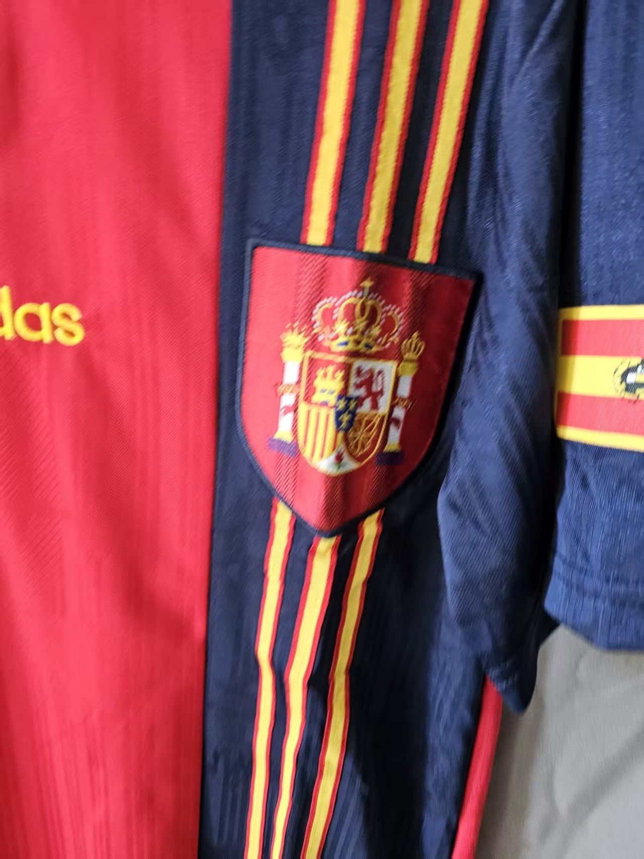 Other 1996 Spain Football Jersey Size US M / EU 48-50 / 2 - 4 Thumbnail