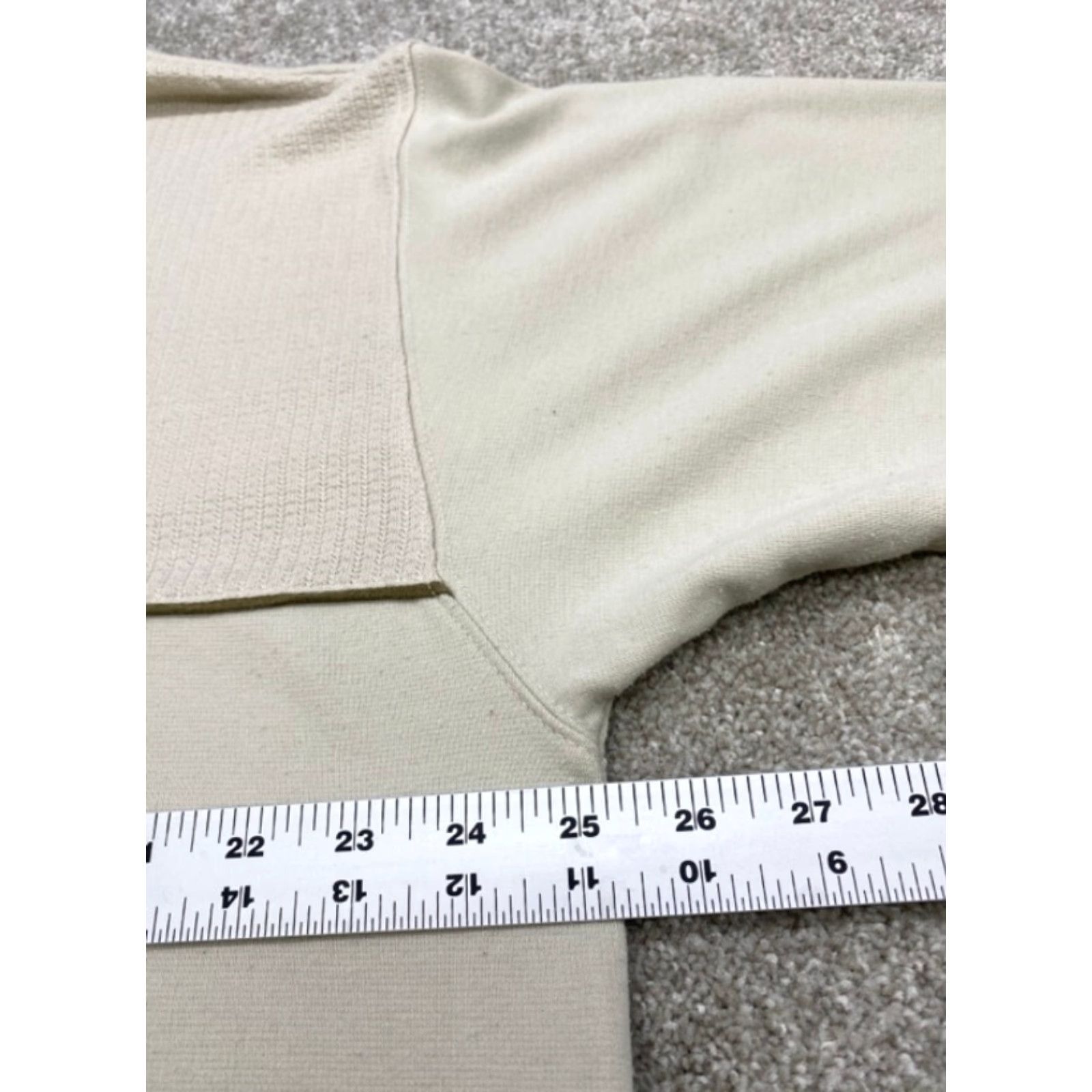 Quiksilver VTG Quicksilver Polo Shirt Men's L Short Sleeve Beige 5439 Polo Shirts Men Beige Cotton Knit Regular - Size US L / EU 52-54 / 3 - 6 Thumbnail