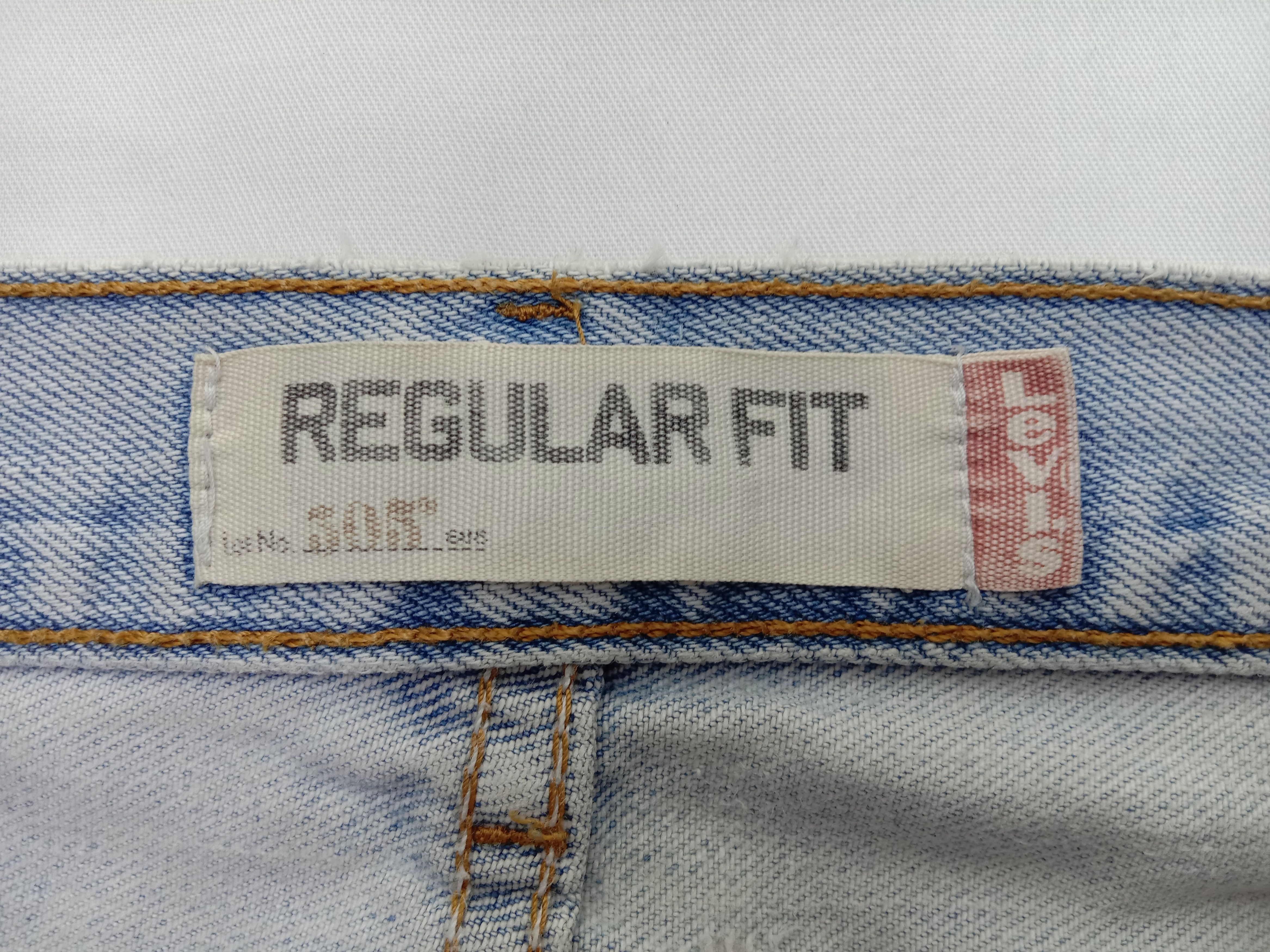 Levi's Vintage Levi's 505 Jeans Light Wash Distressed Denim Size US 32 / EU 48 - 12 Thumbnail