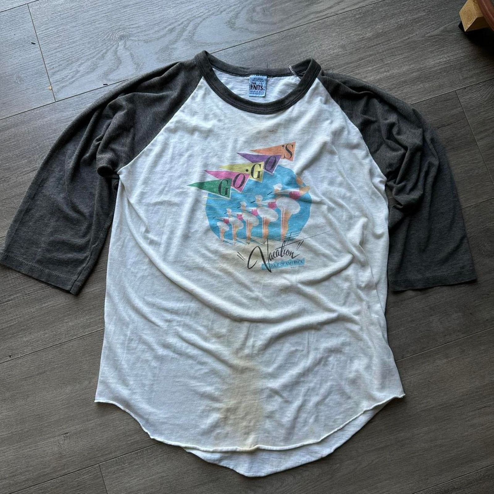 Band Tees × Vintage Vintage 80s The GoGos Tour Band Tee Thin Raglan Shirt Size US M / EU 48-50 / 2 - 2 Thumbnail