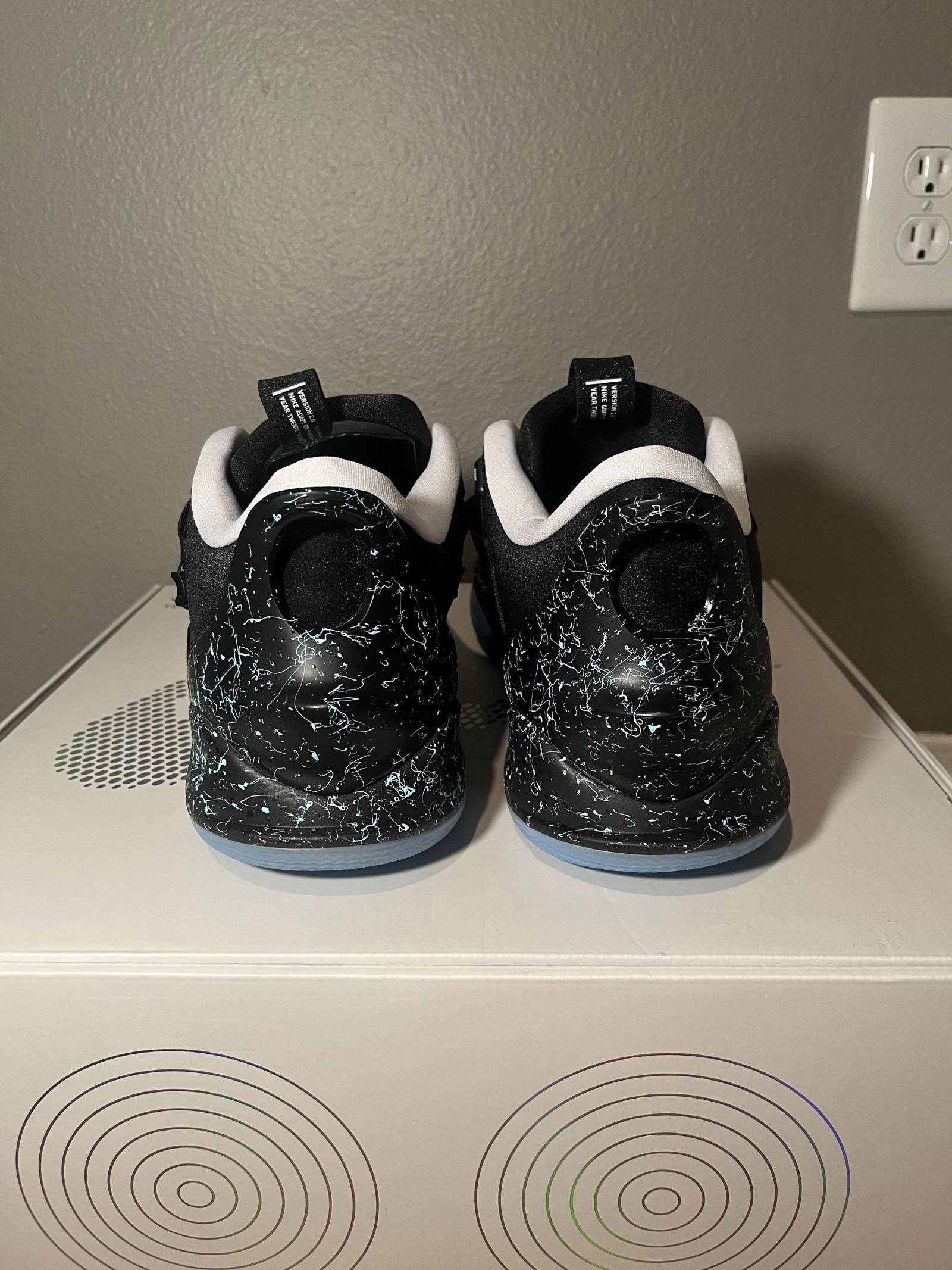 Nike Adapt BB 2.0 Mag Alternate (US Charger)