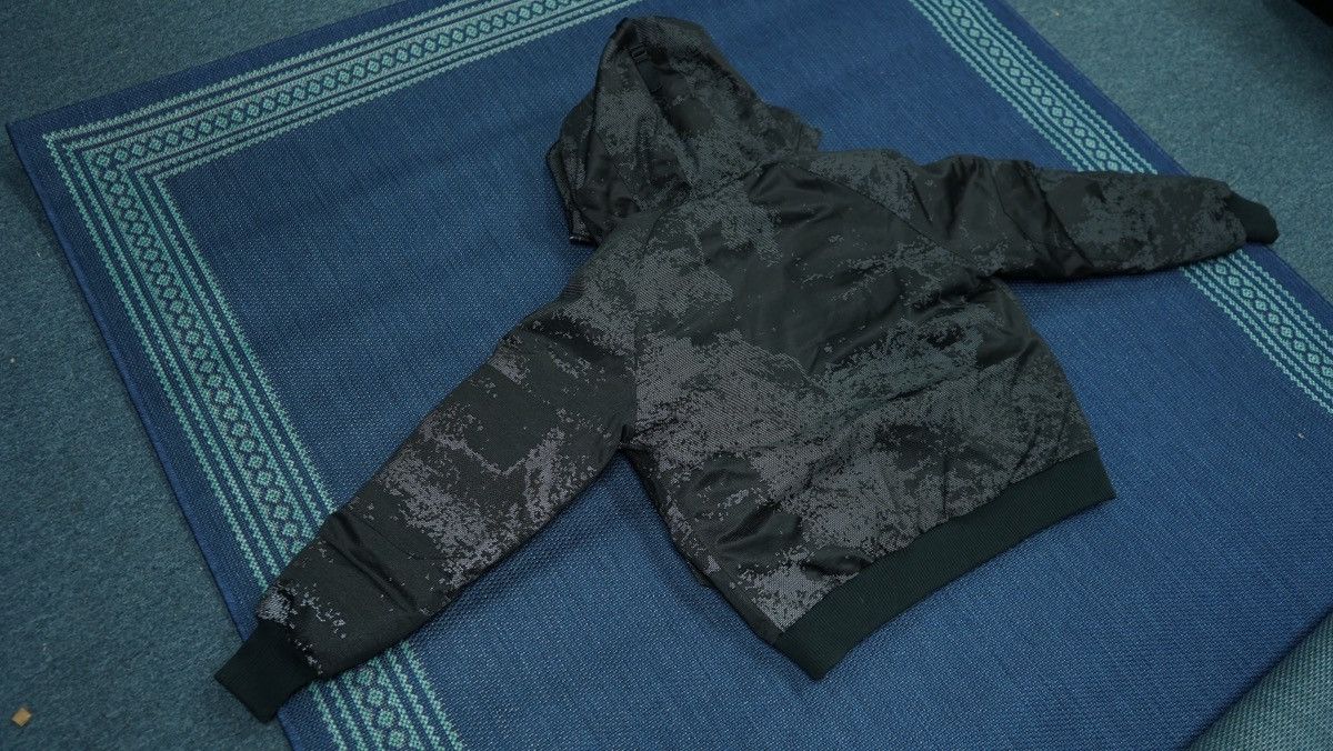 Canada Goose Canada Goose Digi-Camo Bomber Jacket Size US M / EU 48-50 / 2 - 12 Thumbnail