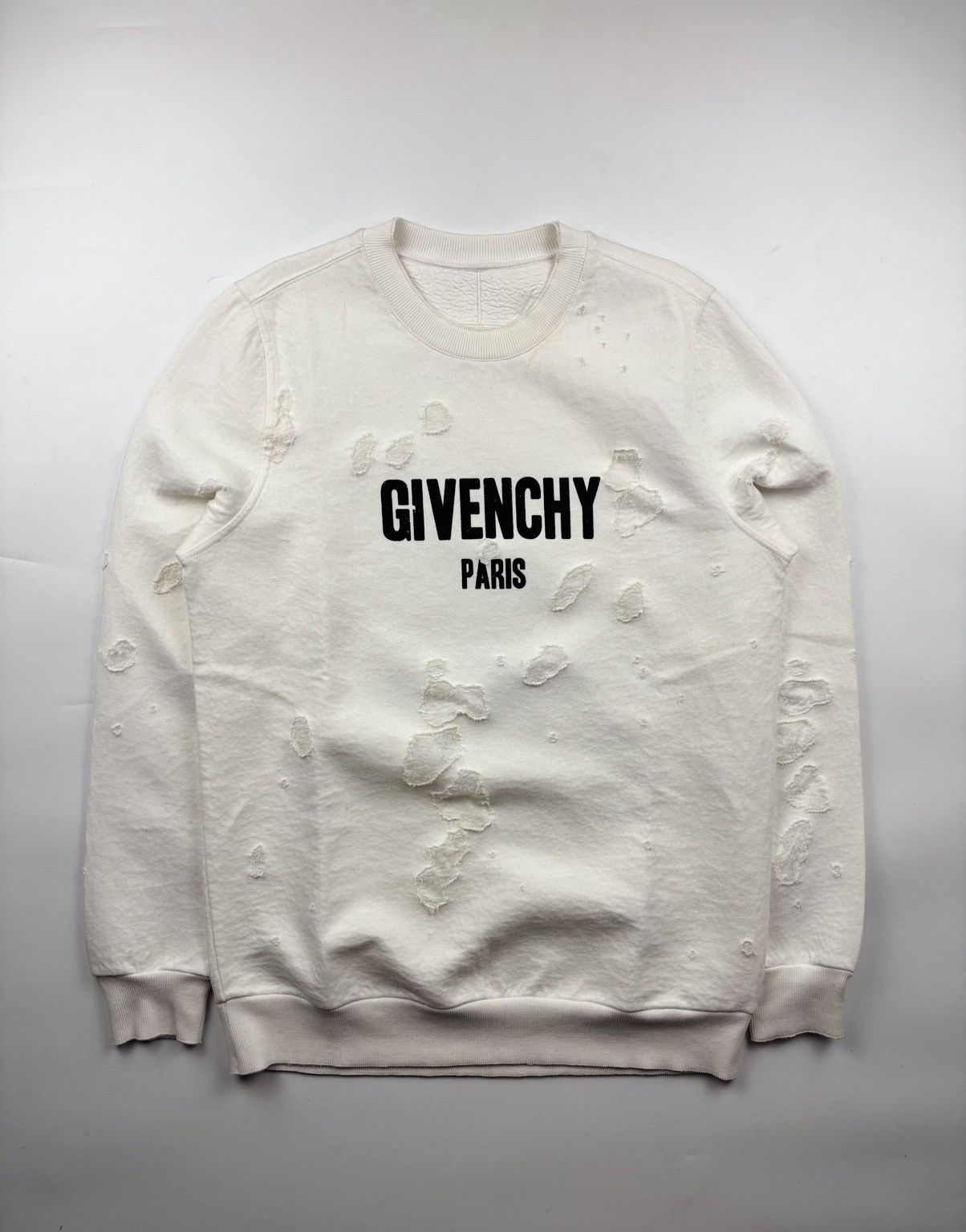 Givenchy Givenchy Destroyed Sweater Size US S / EU 44-46 / 1 - 1 Thumbnail