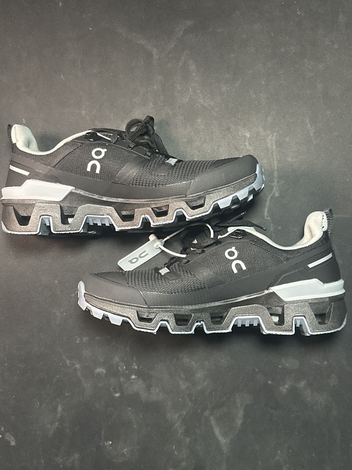 On Cloud Wander – Size 8 Women - Black Premium Grey Size US 8 / IT 38 - 5 Thumbnail