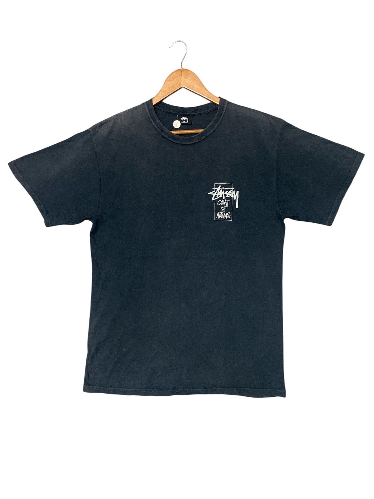 Stussy 💸BINDING OFFER💸STUSSY COAT OF ARMS PIGMENT DYED TSHIRT TEE💥 Size US M / EU 48-50 / 2 - 7 Thumbnail