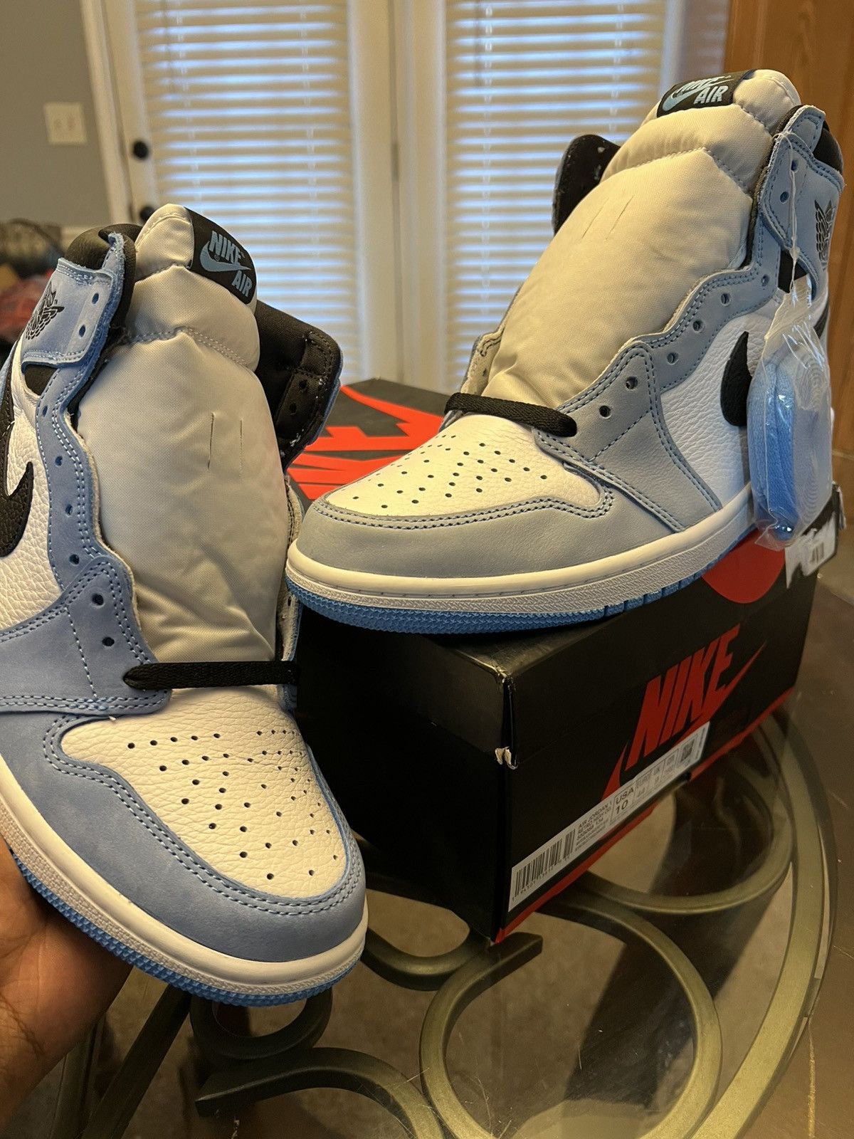 Jordan Brand Jordan 1 Retro High “University Blue 2021 Size US 10 / EU 43 - 1 Thumbnail