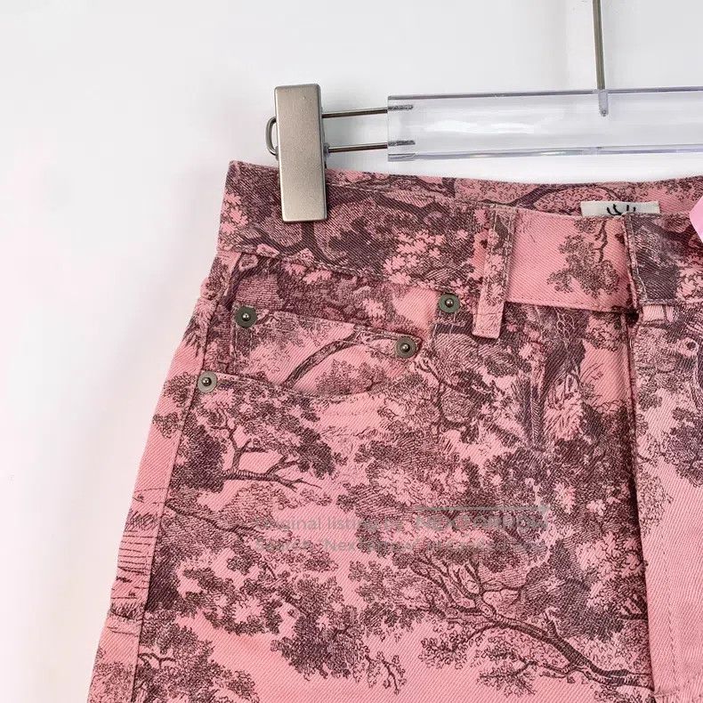 Dior Dior 23 Pink Animal Jungle Printed Cotton Denim Shorts Size 42" / US 20 - 3 Thumbnail